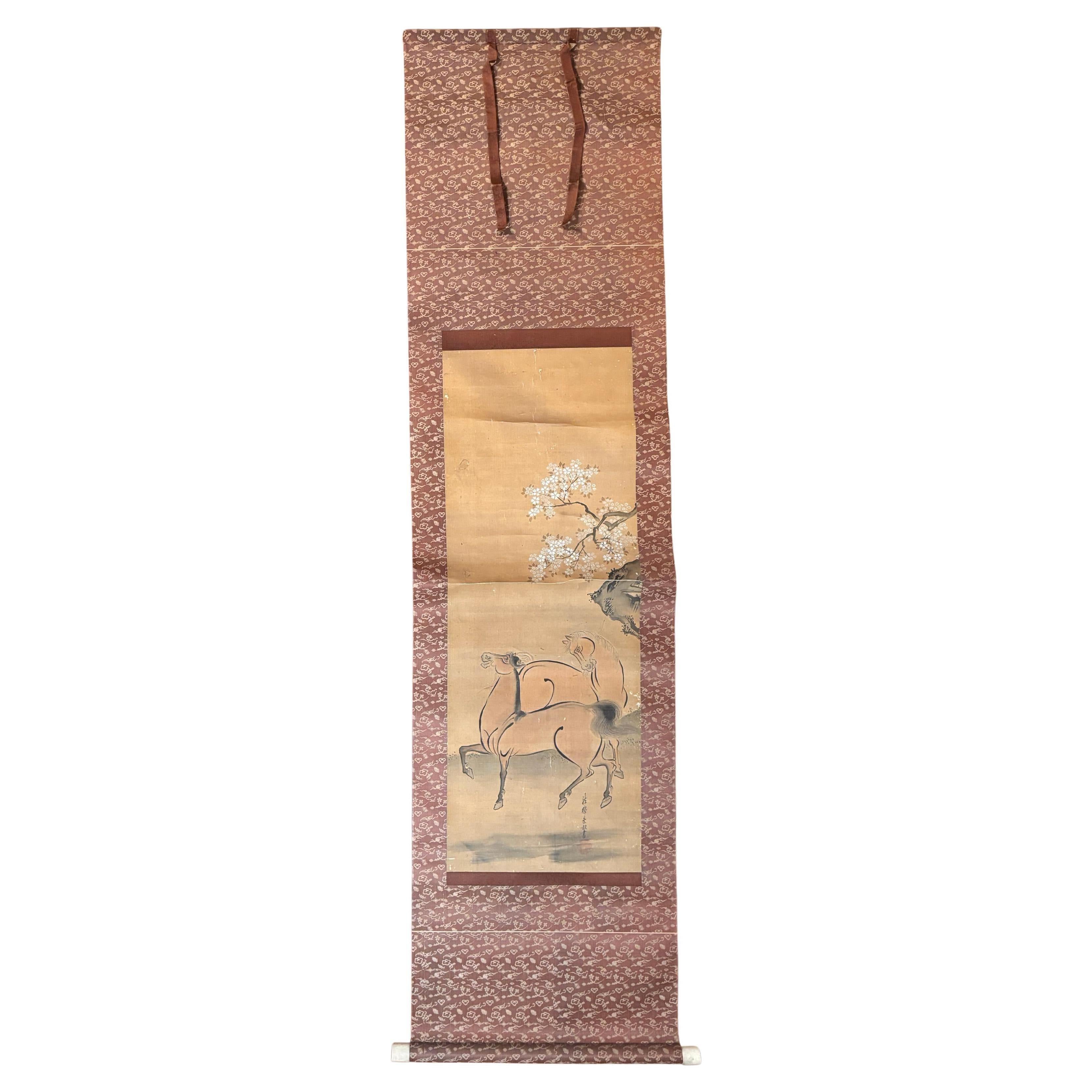 Antico rotolo di seta giapponese dipinto a mano in grassetto "Due cavalli", periodo Meiji