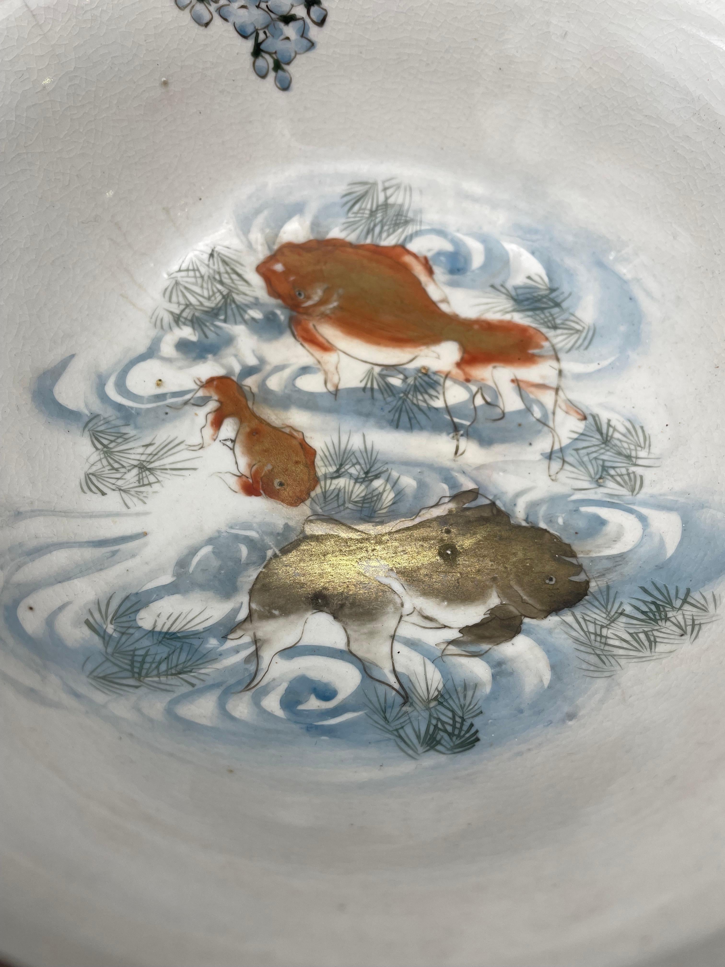Early 20th Century Japanese Antique Bowl of Kutani-Yaki with Goldfish 1920s Taisho Era