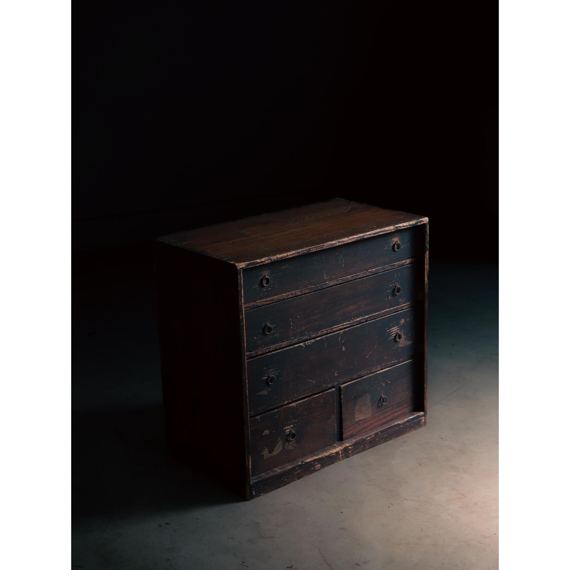 1850s-60s Japanese antique box chest of drawers, Edo era. wabi sabi urushi tansu in vendita 6