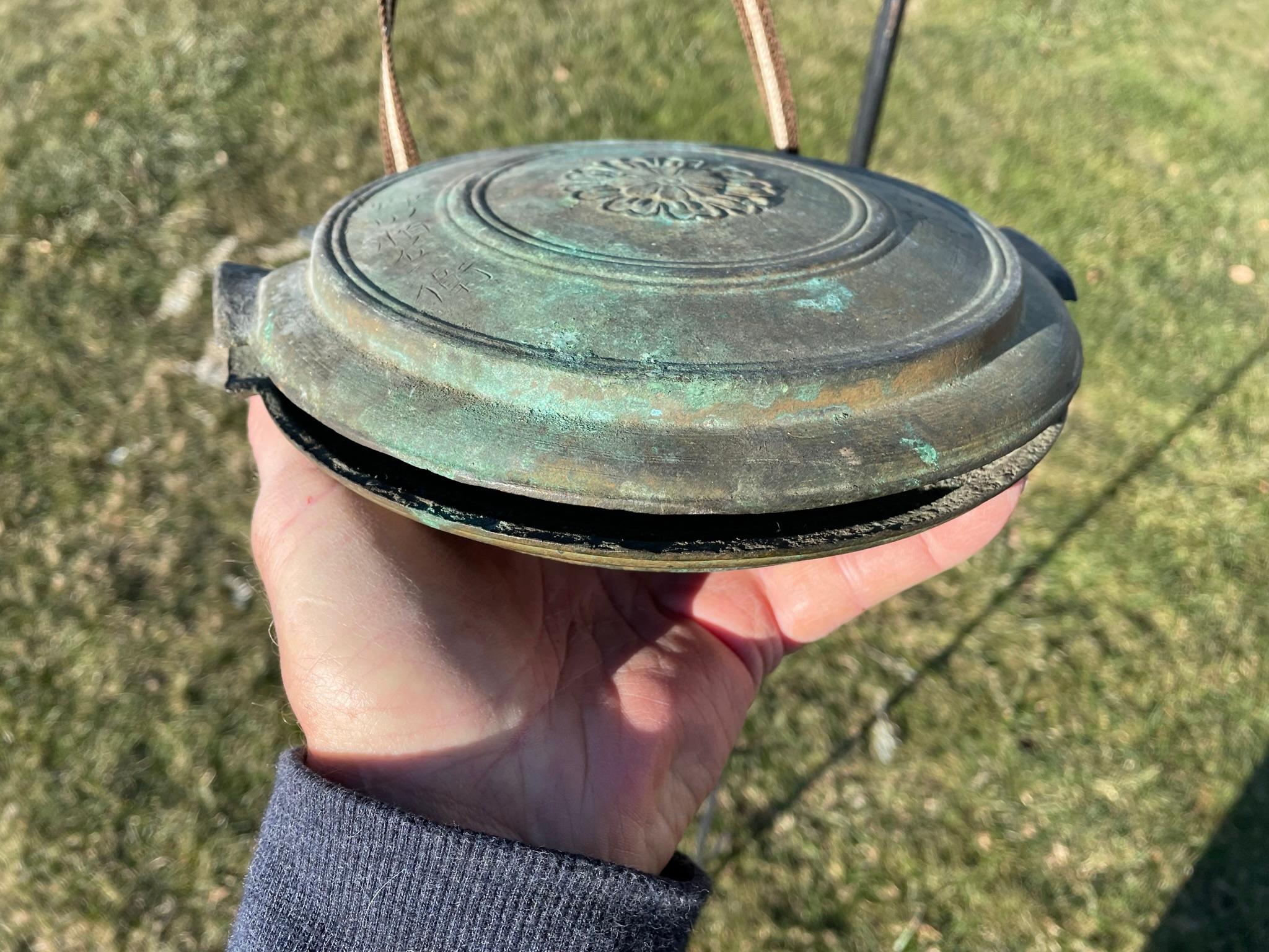 Japanese Antique Bronze Chanting Bell Dated 1705 5