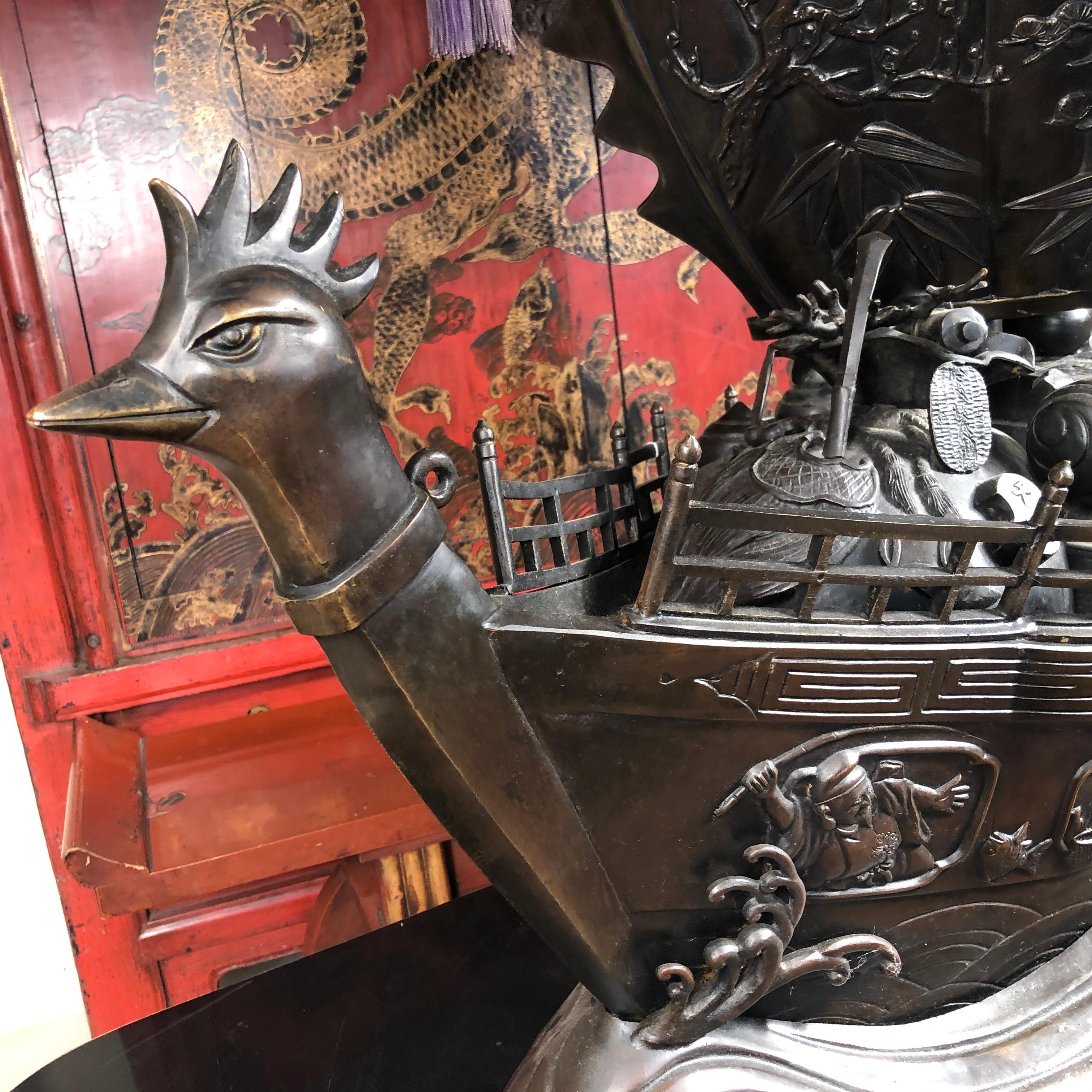 Japanisches, riesiges, antikes Bronze-Schiffs-Meisterwerk „Treasure Fortune“  (20. Jahrhundert) im Angebot