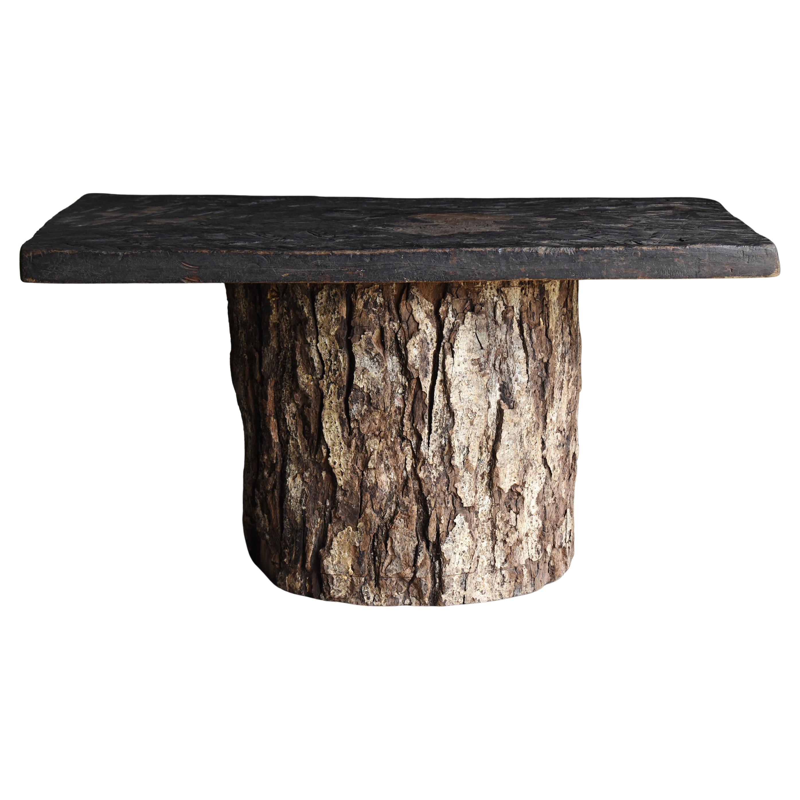 Japanese Antique Brutalist Side Table 1860s-1900s / Coffee Table Wabisabi