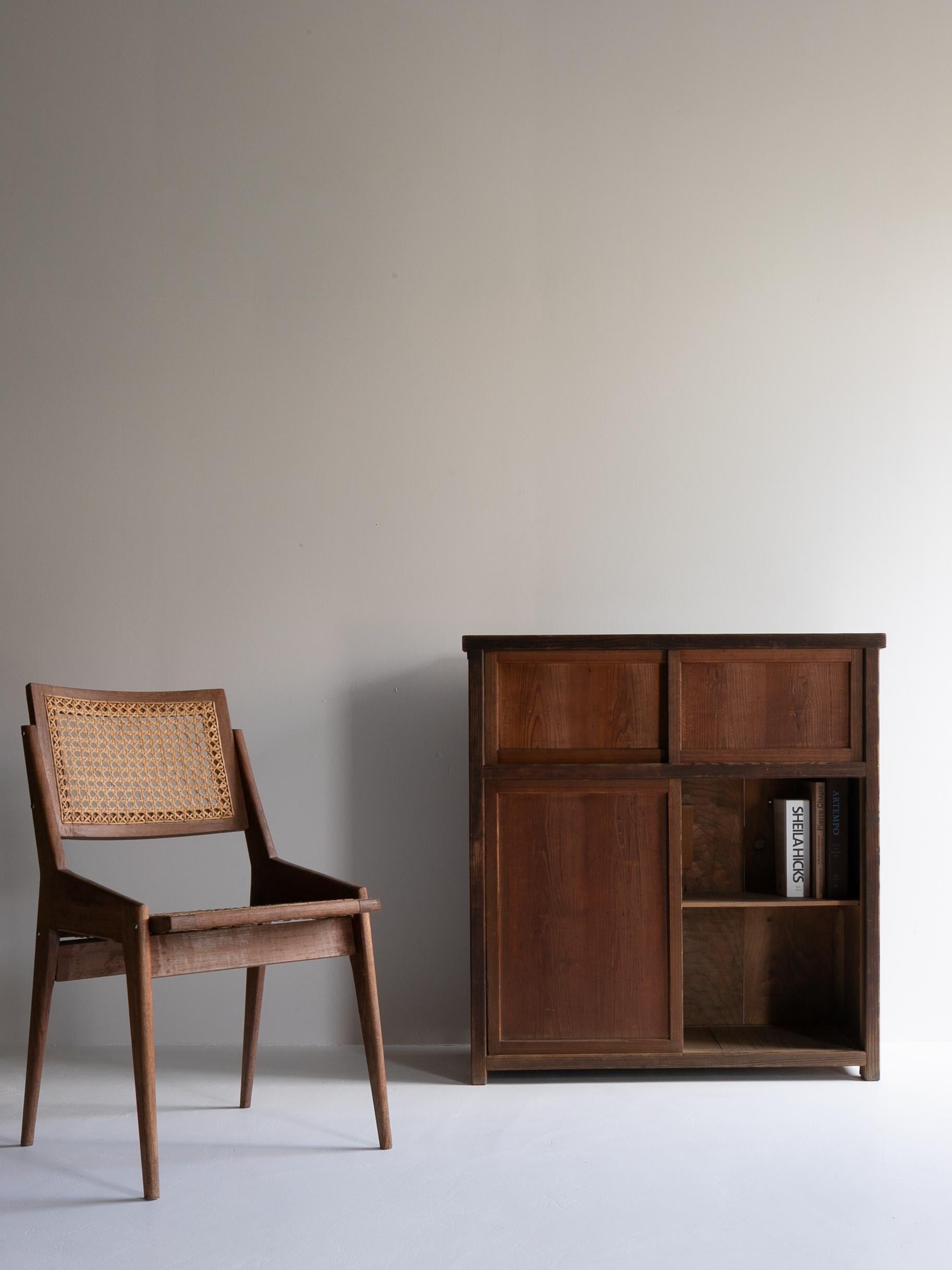 Japonais Cabinet ancien japonais / Wabisabi / Période Taishō-Shōwa (1910s-1940s) en vente