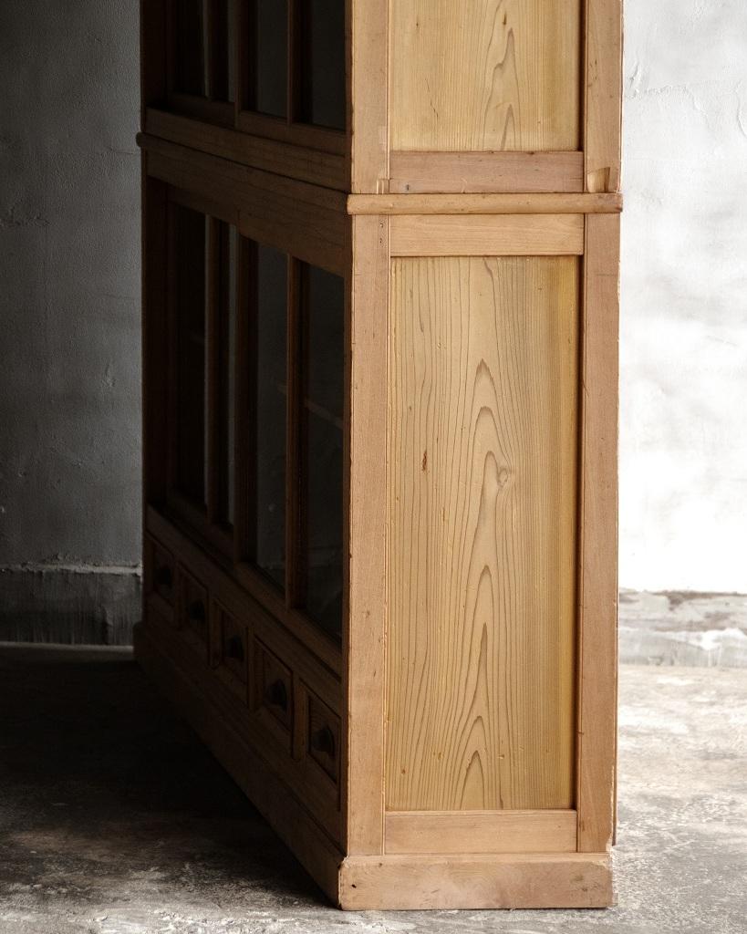 Japanese Antique Cabinet with Glass Doors, Taisho Era '1912-1926', Wabi Sabi 2