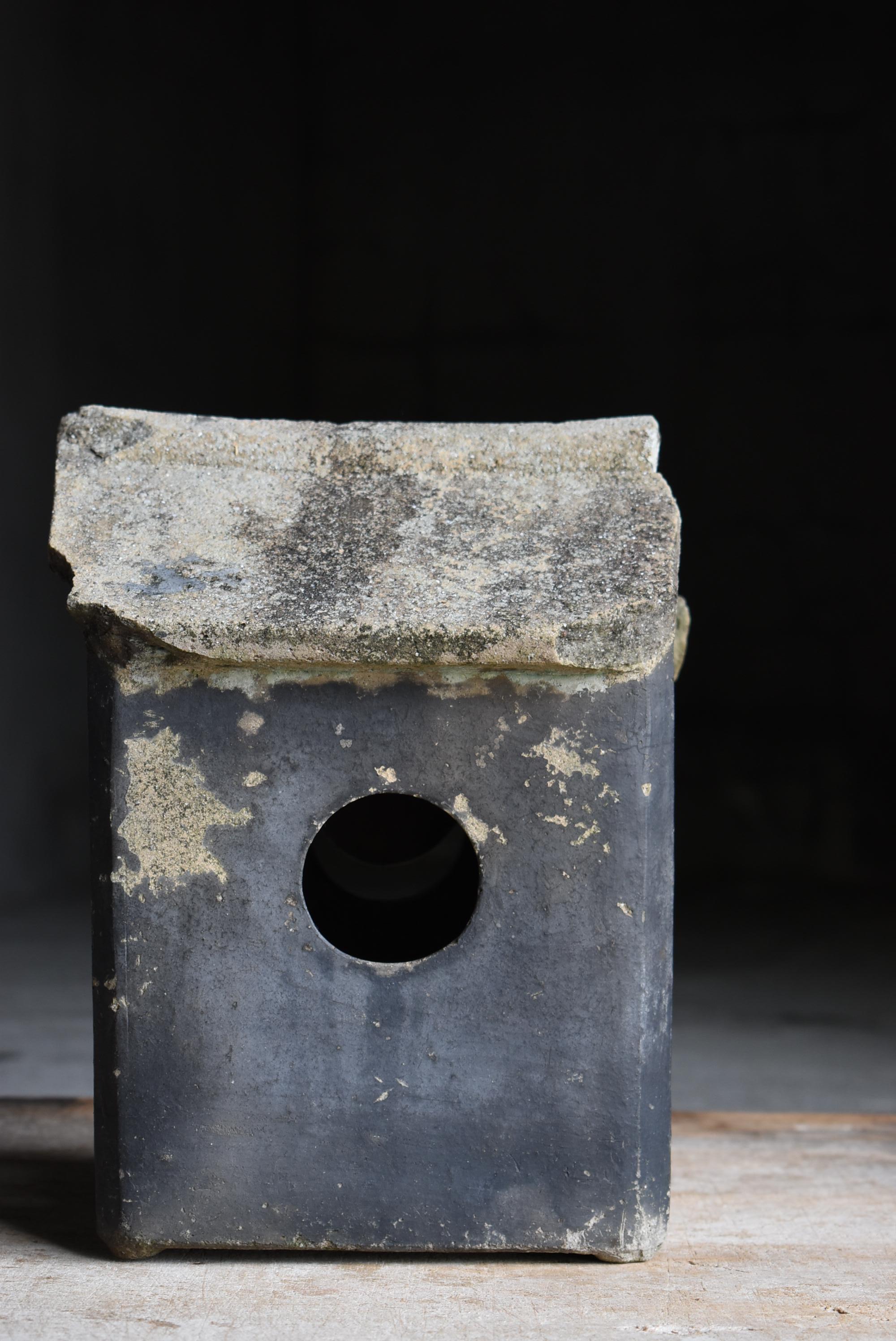 Japanese Antique Ceramic Small Shrine 1860s-1900s / Zushi Figurine Wabisabi For Sale 2