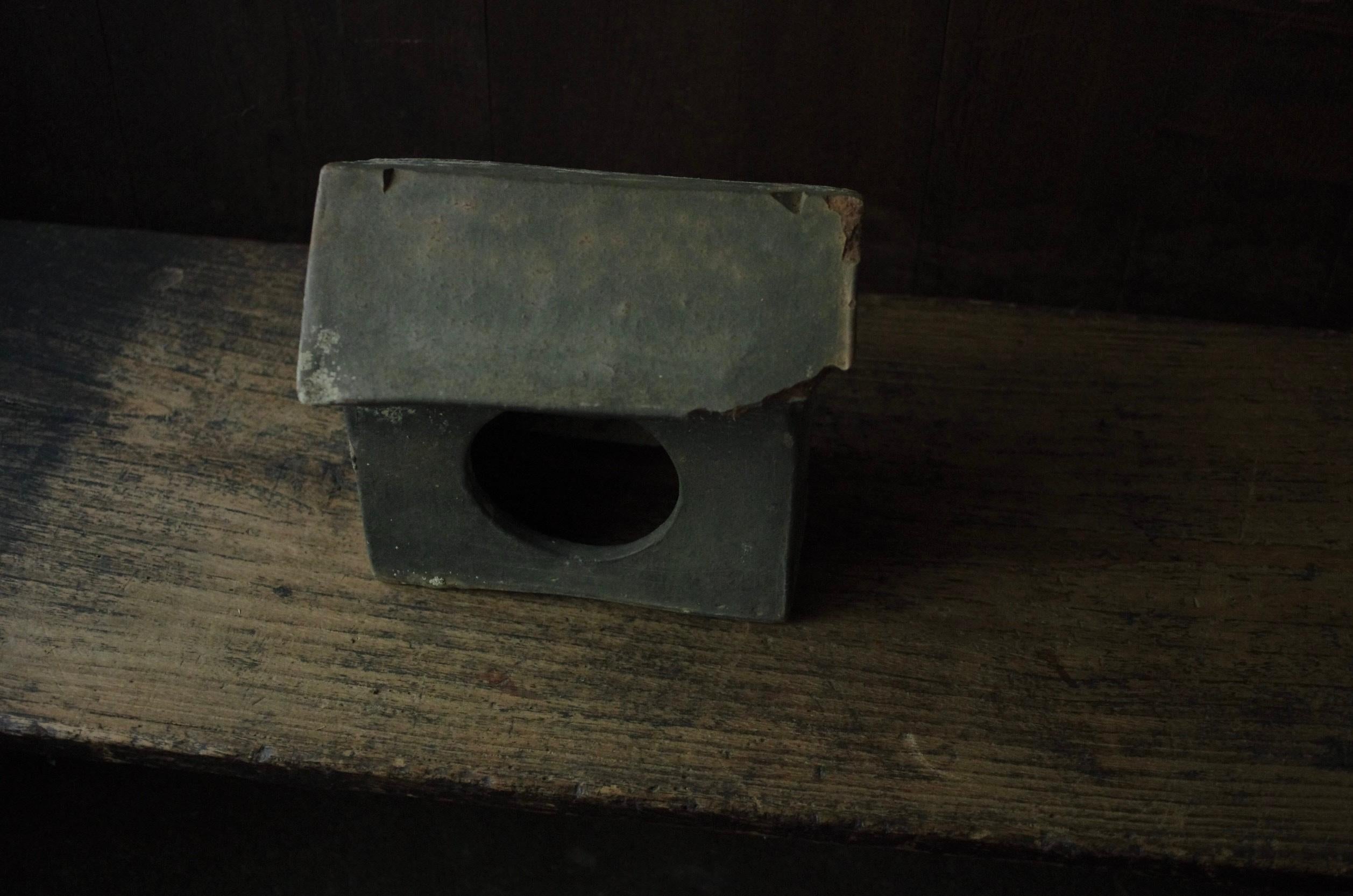 Japanese Antique Ceramic Zushi 