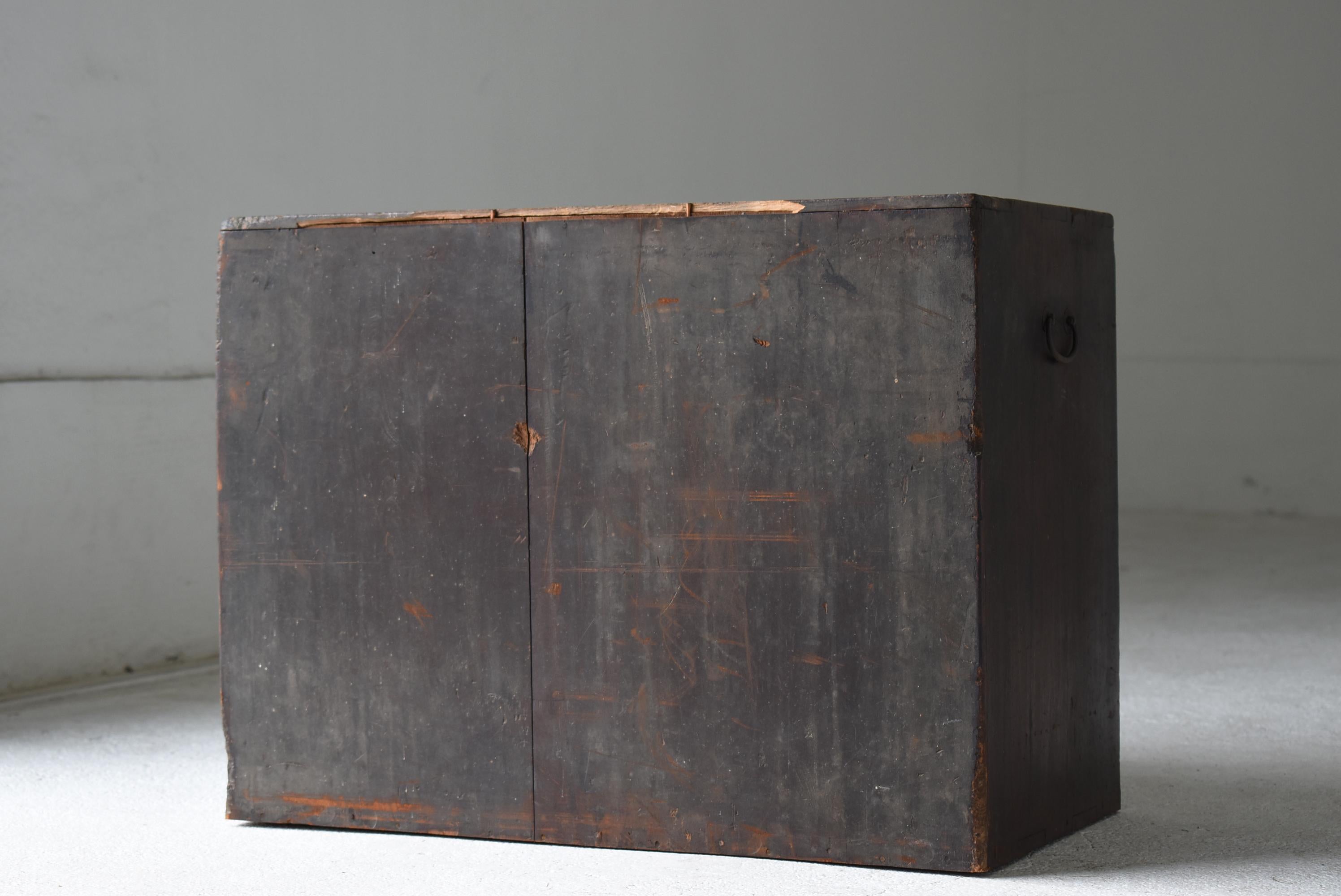 Japanese Antique Chest of Drawers 1860s-1900s / Tansu Nightstand Wabi Sabi en venta 3