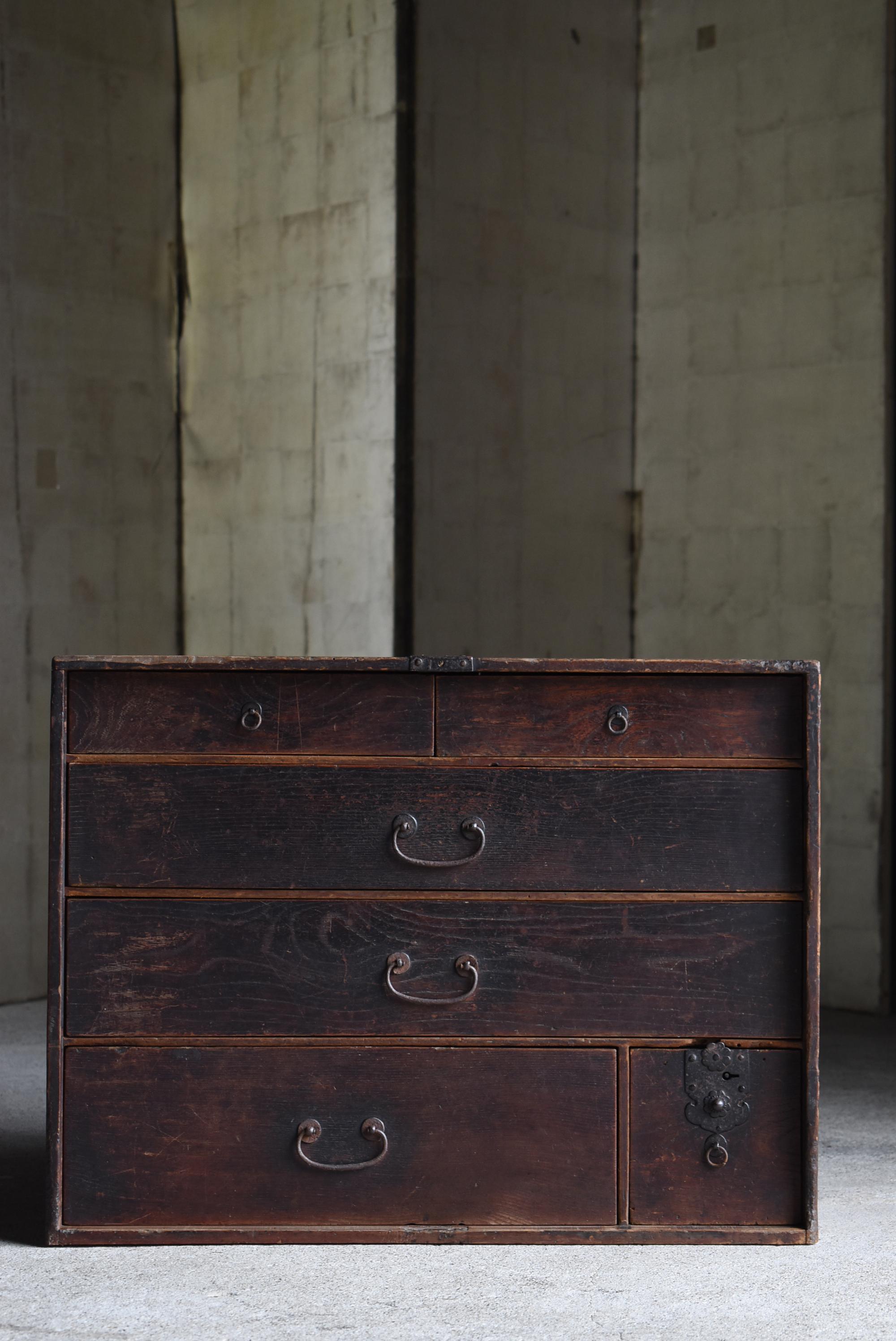 Japanese Antique Chest of Drawers 1860s-1900s / Tansu Nightstand Wabi Sabi en venta 7