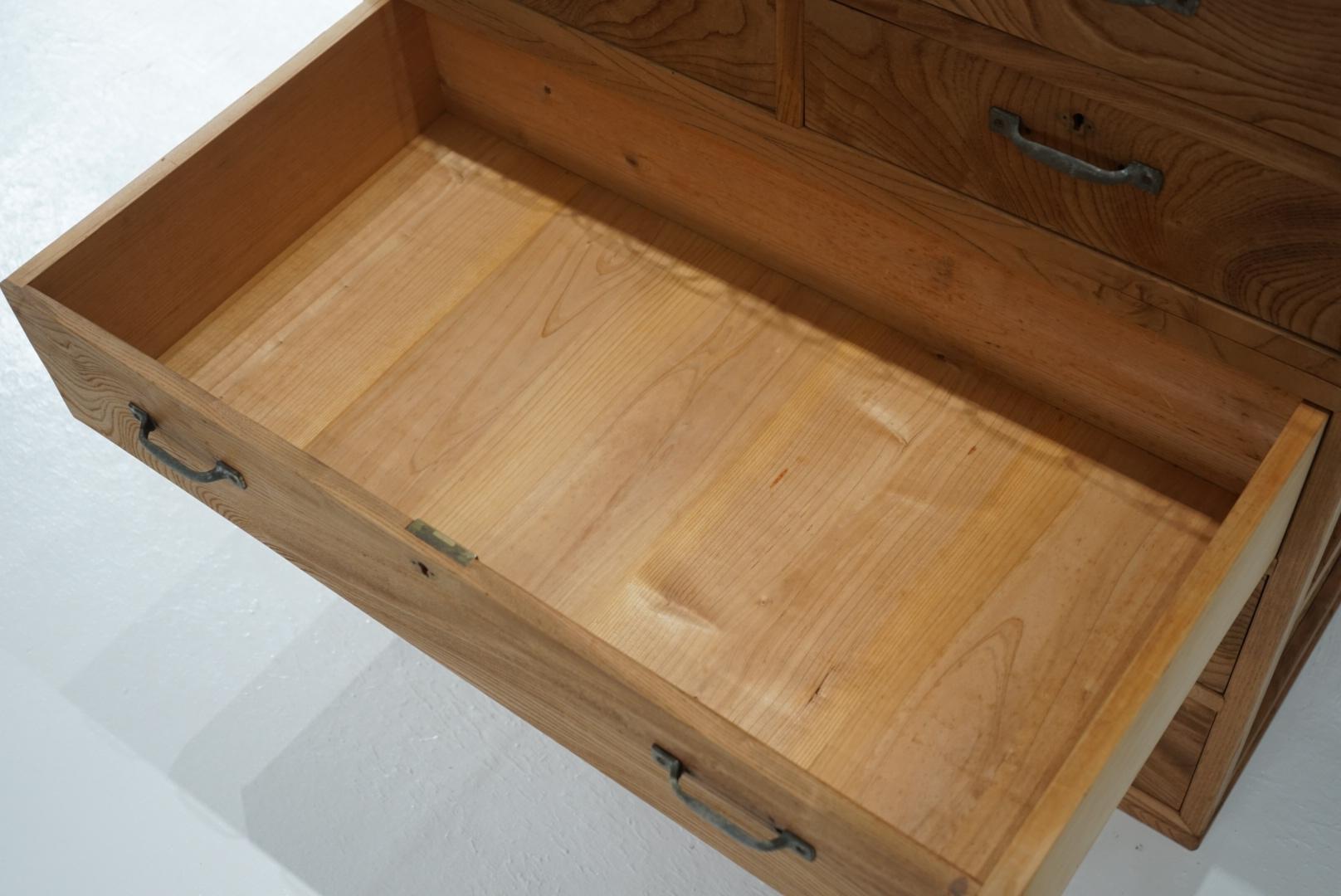 Japanese Antique Chest of drawers Storage shelves Zelkova wood Wabi-Sabi For Sale 6