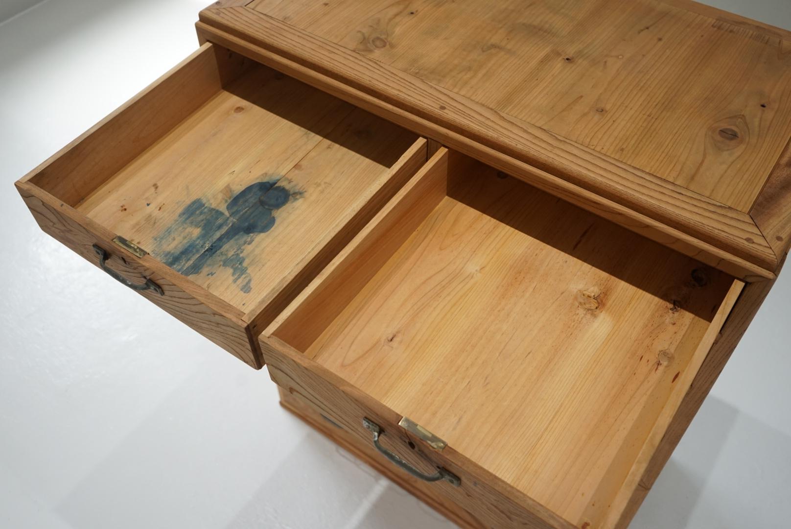 Japanese Antique Chest of drawers Storage shelves Zelkova wood Wabi-Sabi For Sale 10