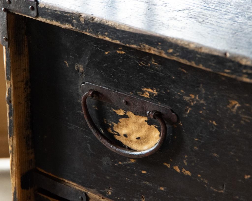 Commode ancienne japonaise 