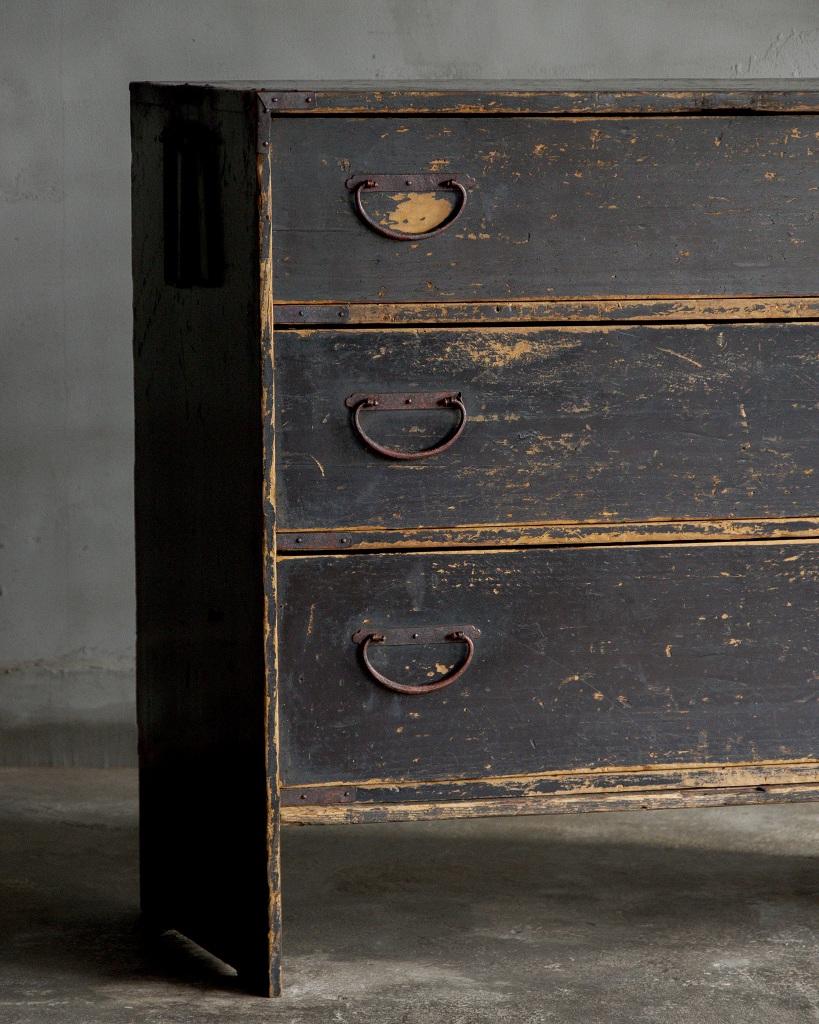 Cèdre Commode ancienne japonaise 