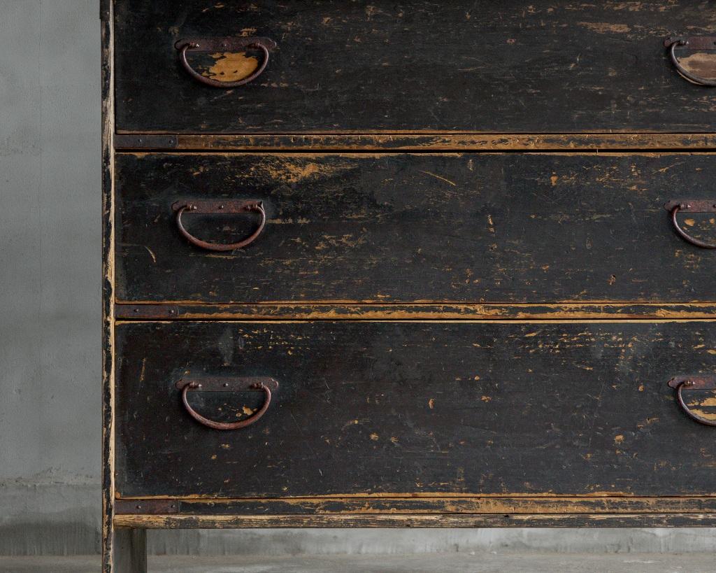 Commode ancienne japonaise 