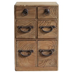 Japanese Antique, Chest of drawers with six drawers , Taisho Period, Wabi Sabi Japanese Antique, Chest of drawers with six drawers , Taisho Period, Wabi Sabi