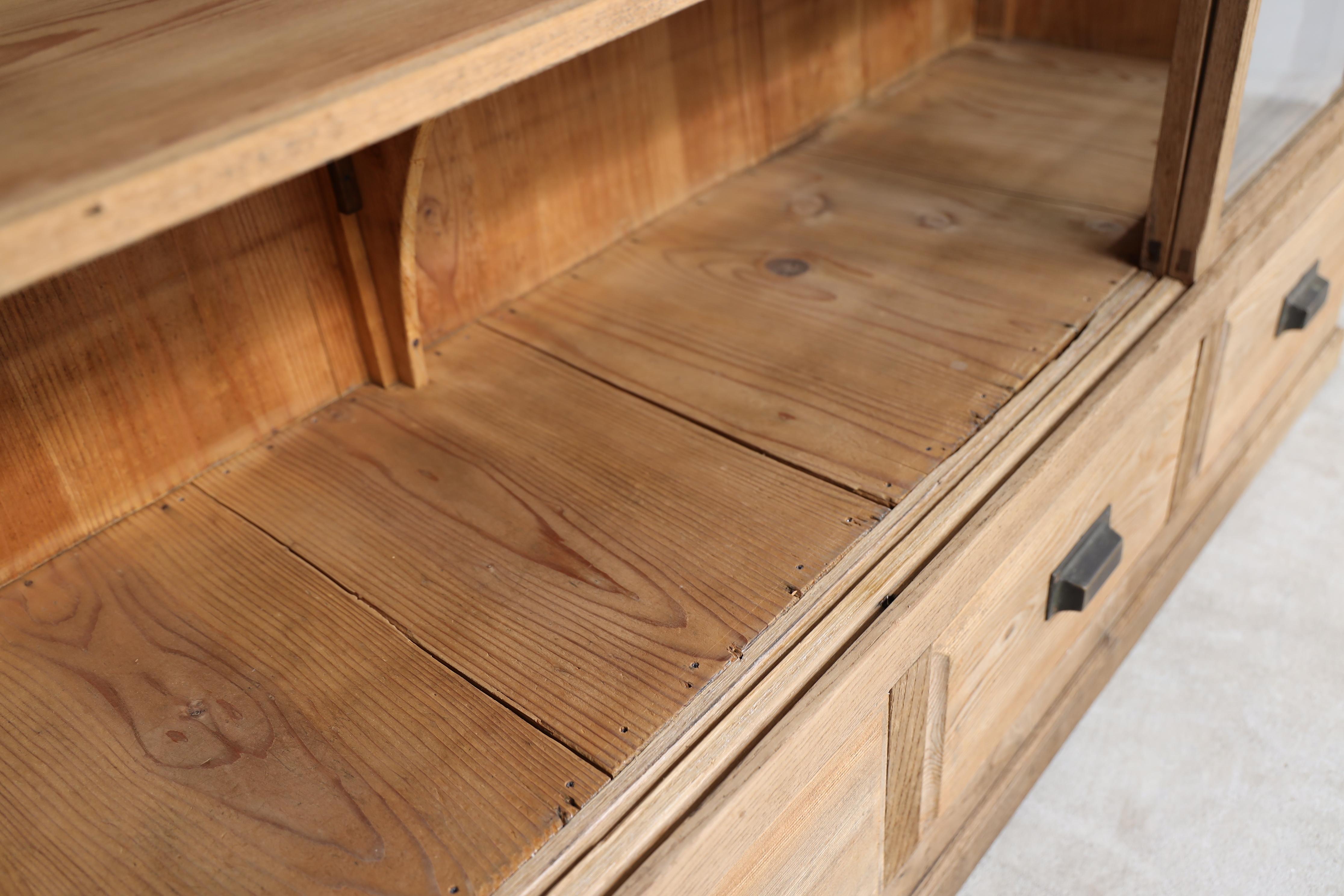 Japanischer antiker Kastanienschrank , Sideboard, Wabi Sabi, Japandi im Angebot 7