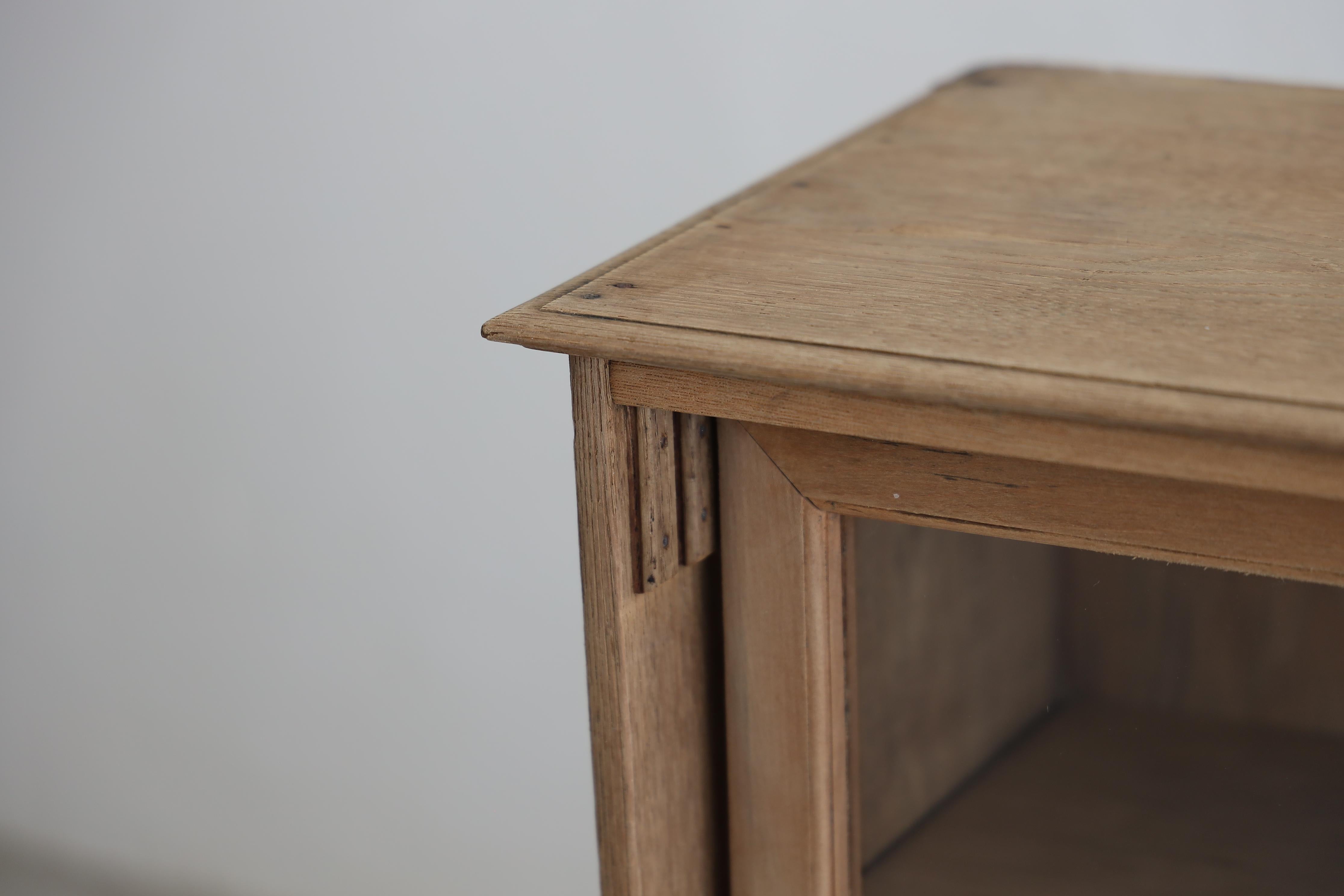 Japanische Antike Kastanienholz Schränke, Wabi Sabi, Japandi im Angebot 10