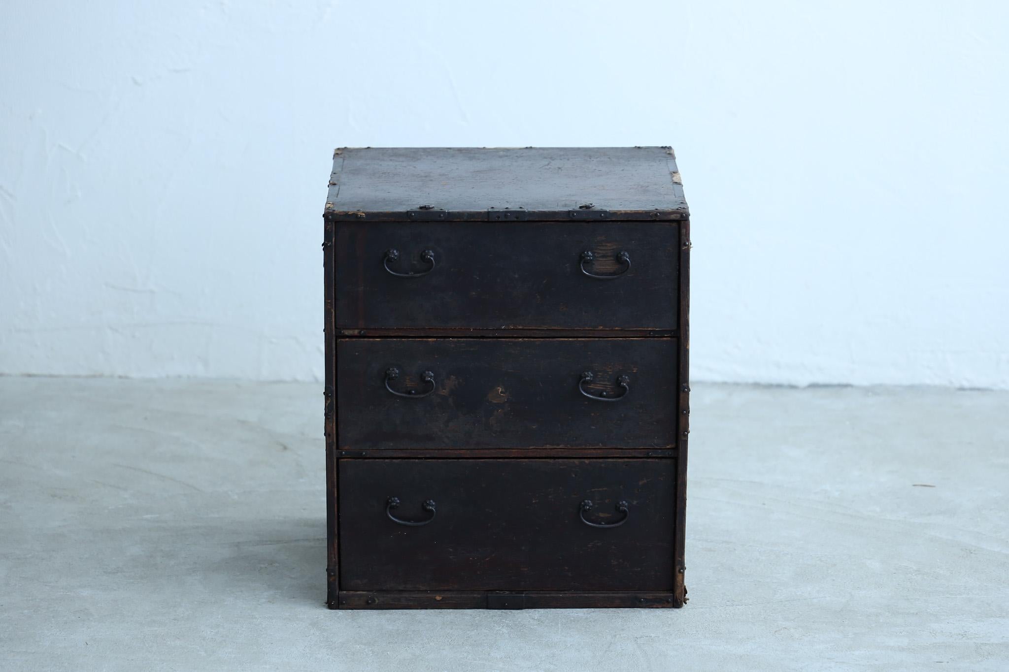 Japanische antike Kommoden 1860-1900 /Tansu, Wabi-Sabi im Zustand „Gut“ im Angebot in Katori-Shi, 12