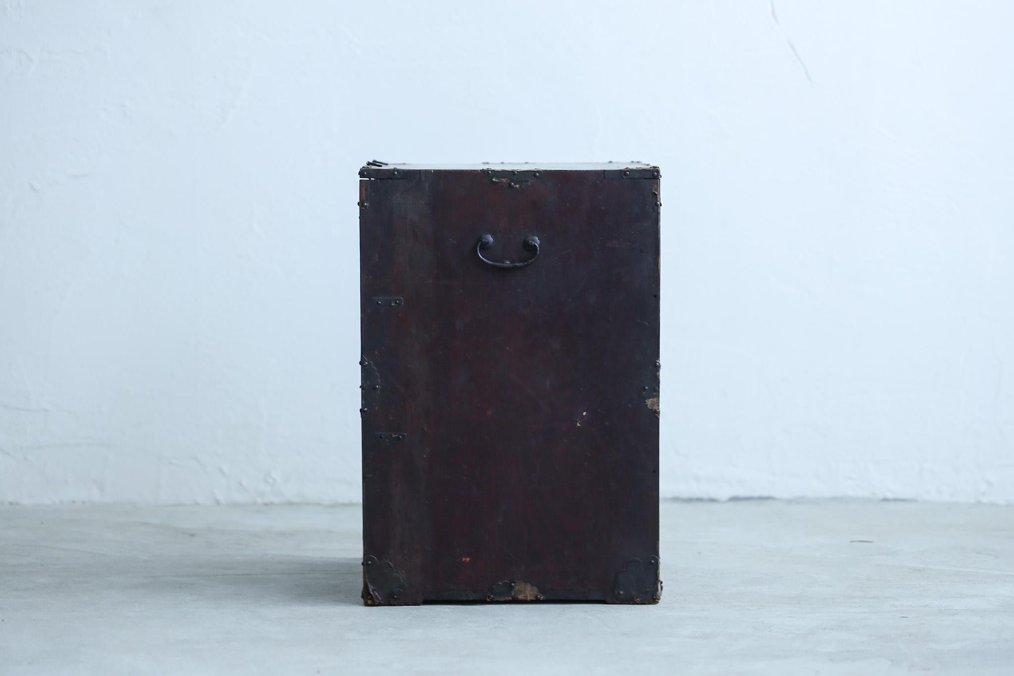 Japanische antike Kommoden 1860-1900 /Tansu, Wabi-Sabi im Angebot 1