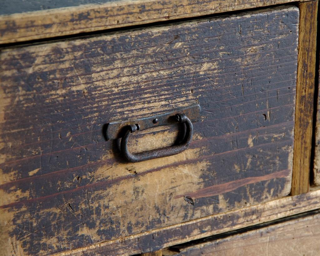 Commodes japonaises anciennes de l'ère Meiji (1868-1912), Wabi Sabi en vente 11
