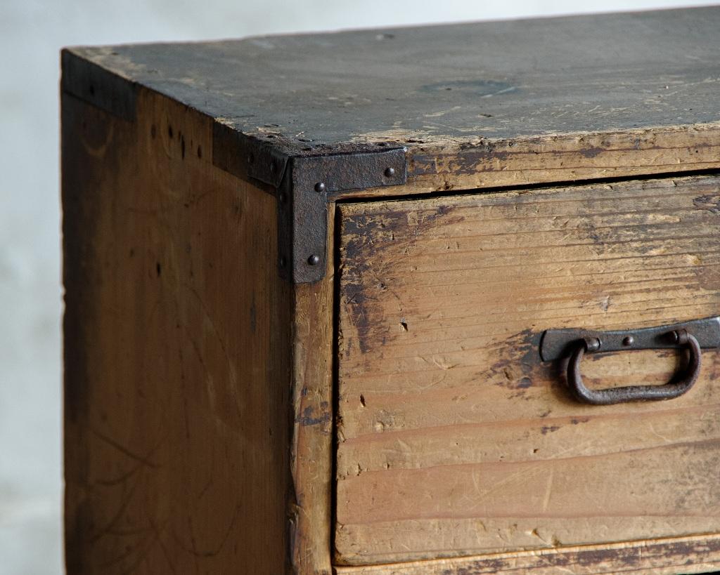 Commodes japonaises anciennes de l'ère Meiji (1868-1912), Wabi Sabi en vente 2