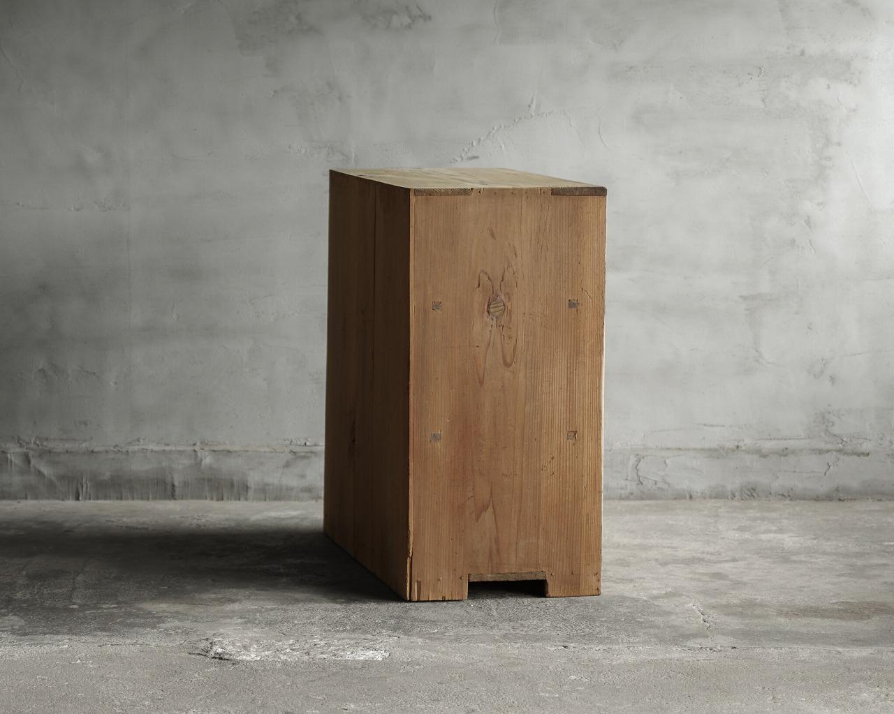 Japonais Commodes japonaises anciennes de l'ère Meiji (1868-1912)Wabi Sabi en vente