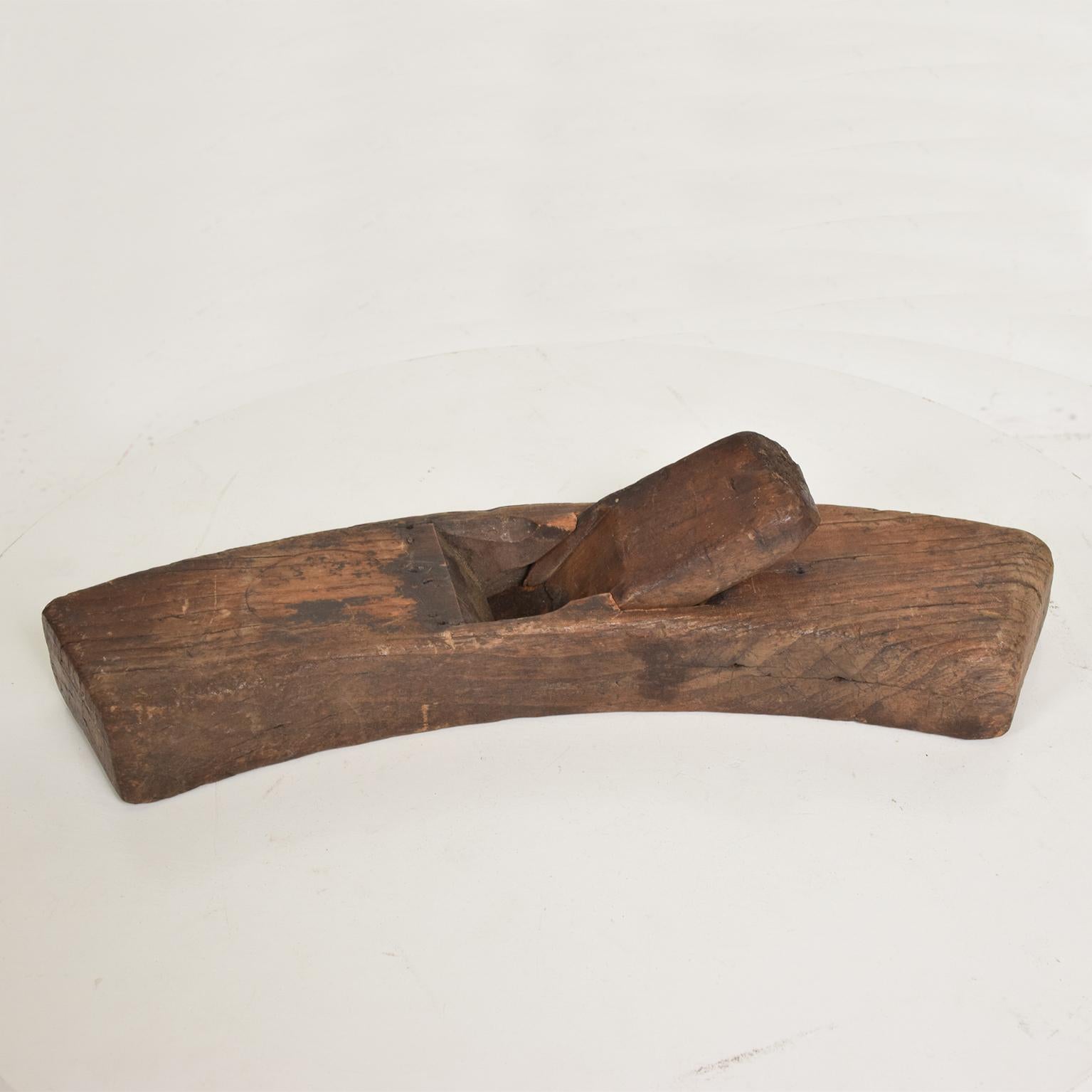curved hand plane