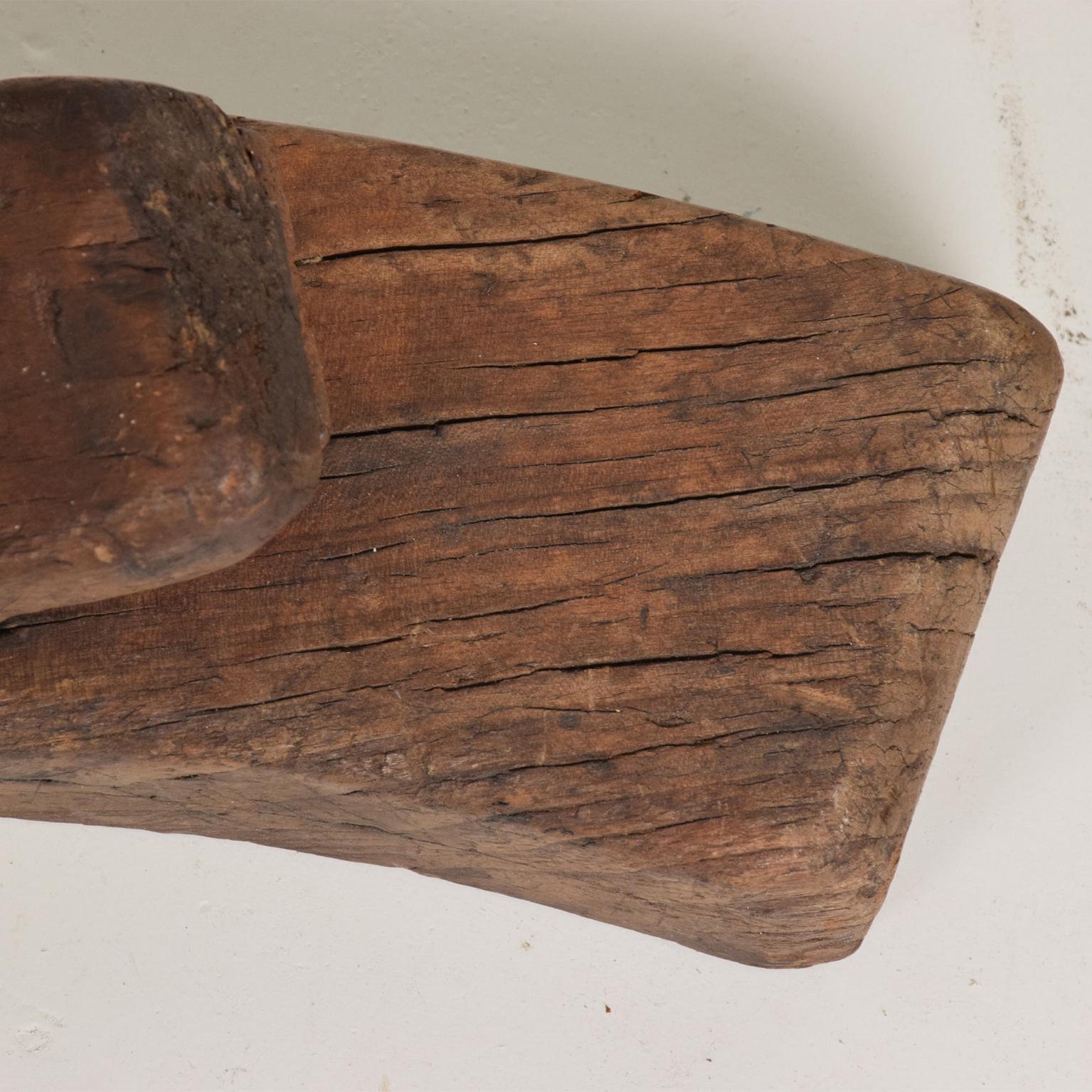 Early 20th Century Japanese Antique Collectible Curved Hand Wood Plane Carpentry Tool, 1920s