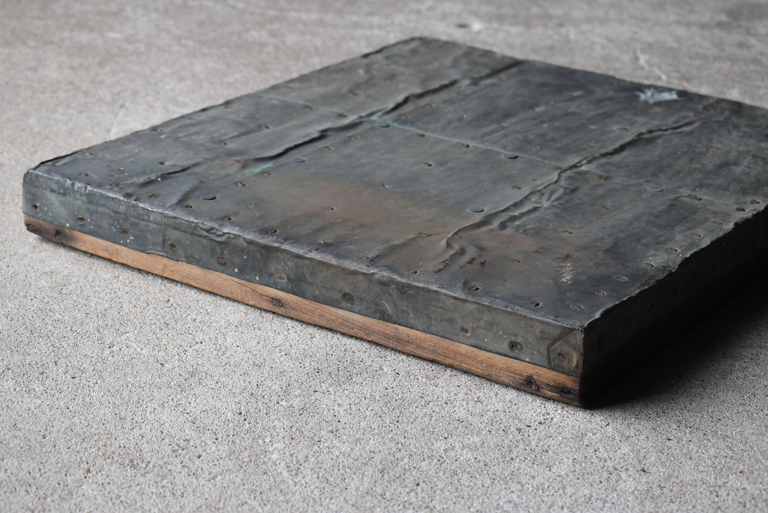 Japanese Antique Copper-Clad Door 1860s-1900s / Abstract Art Wabisabi For Sale 5
