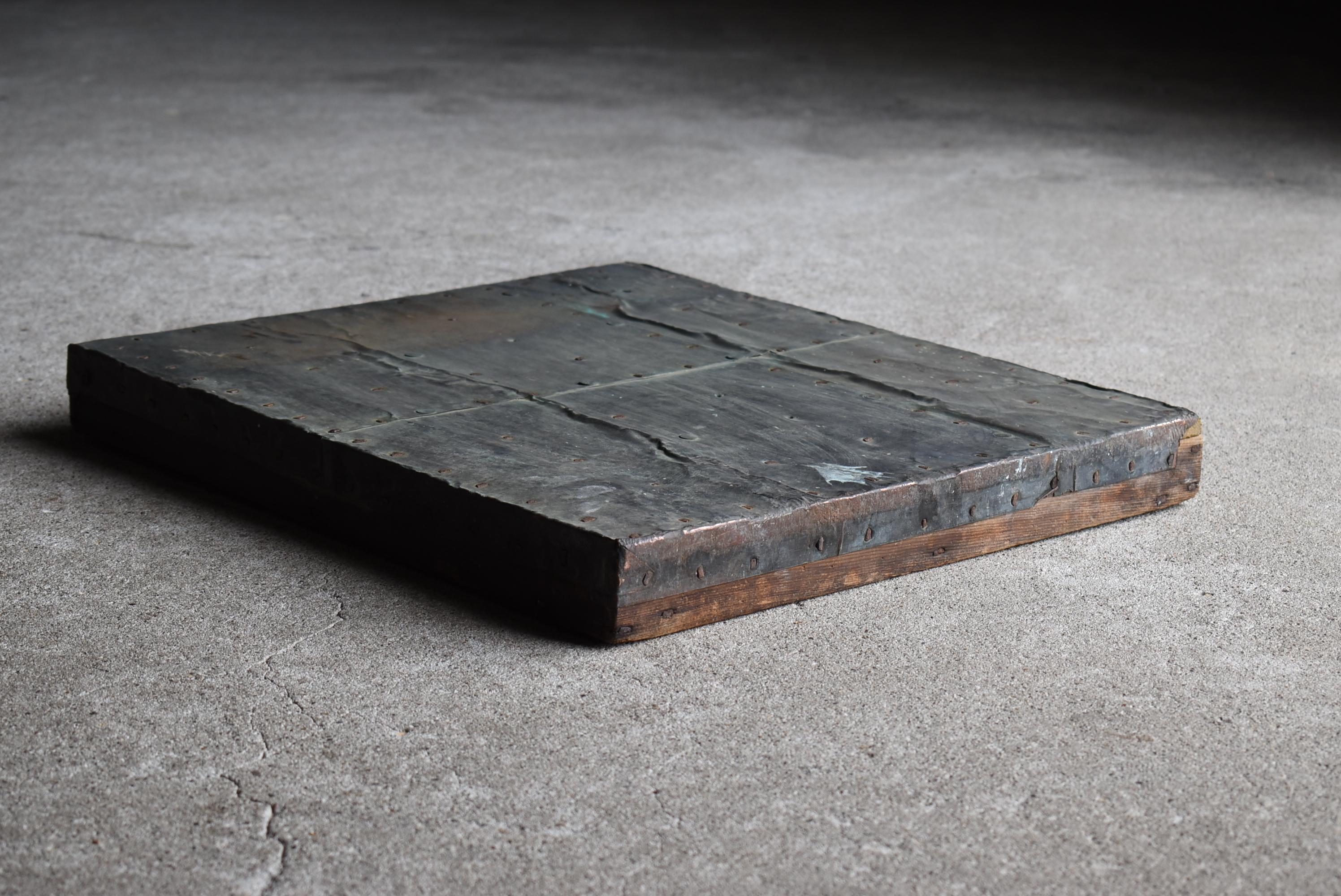 Japanese Antique Copper-Clad Door 1860s-1900s / Abstract Art Wabisabi For Sale 7