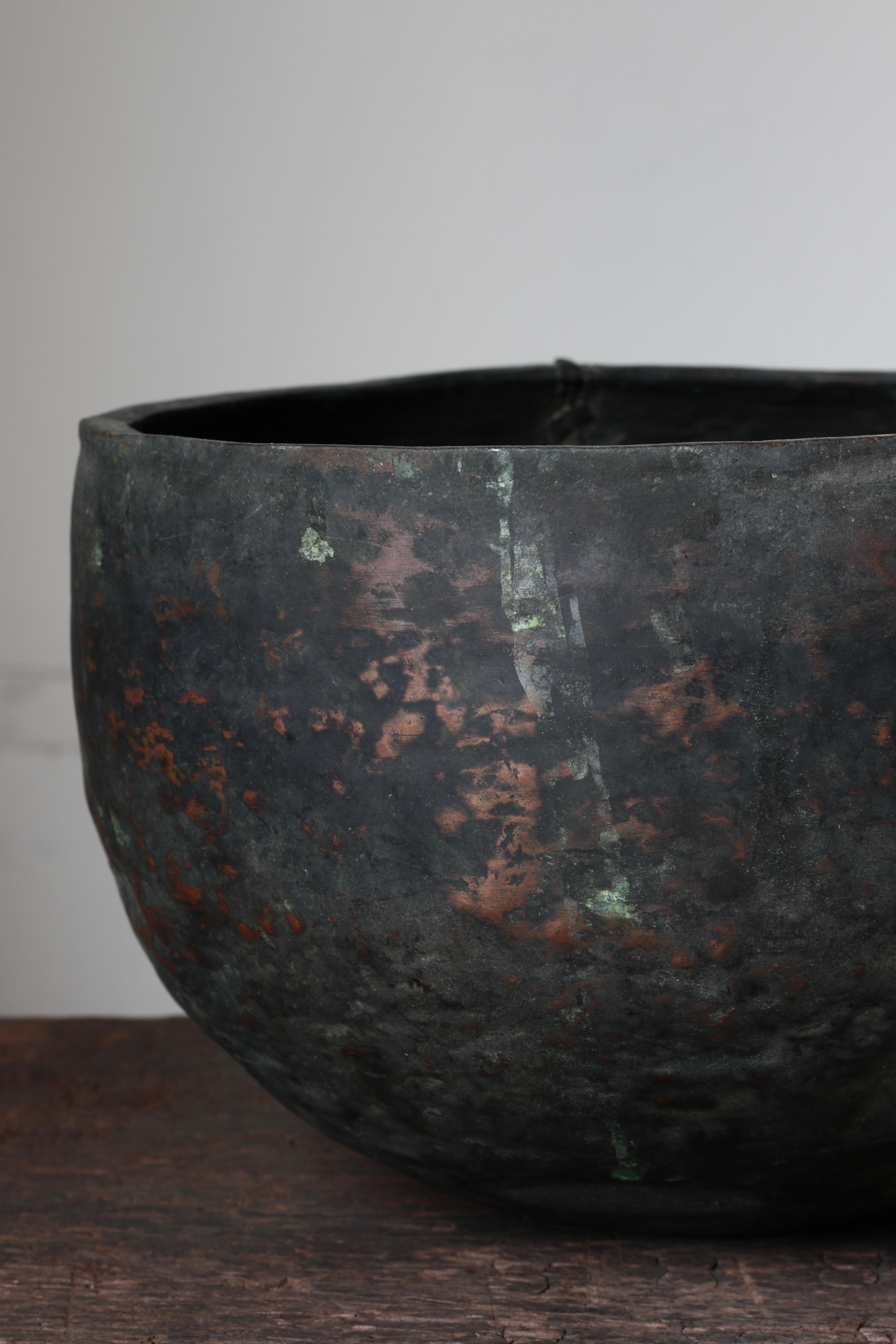 Cuenco japonés antiguo de cobre / Objeto / 1800-1900 / Wabi-sabi Mingei en venta 2