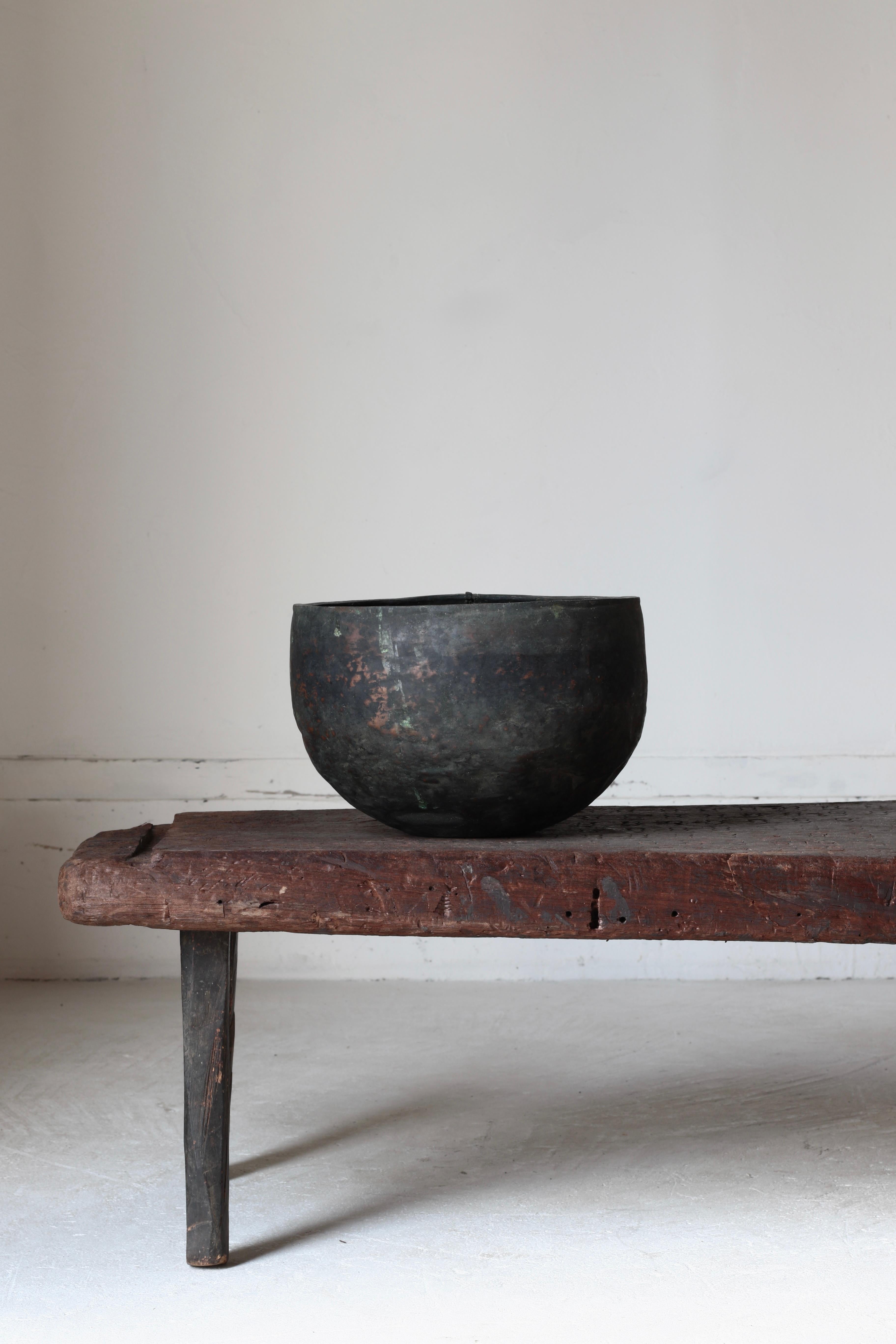 Cuenco japonés antiguo de cobre / Objeto / 1800-1900 / Wabi-sabi Mingei Edo en venta