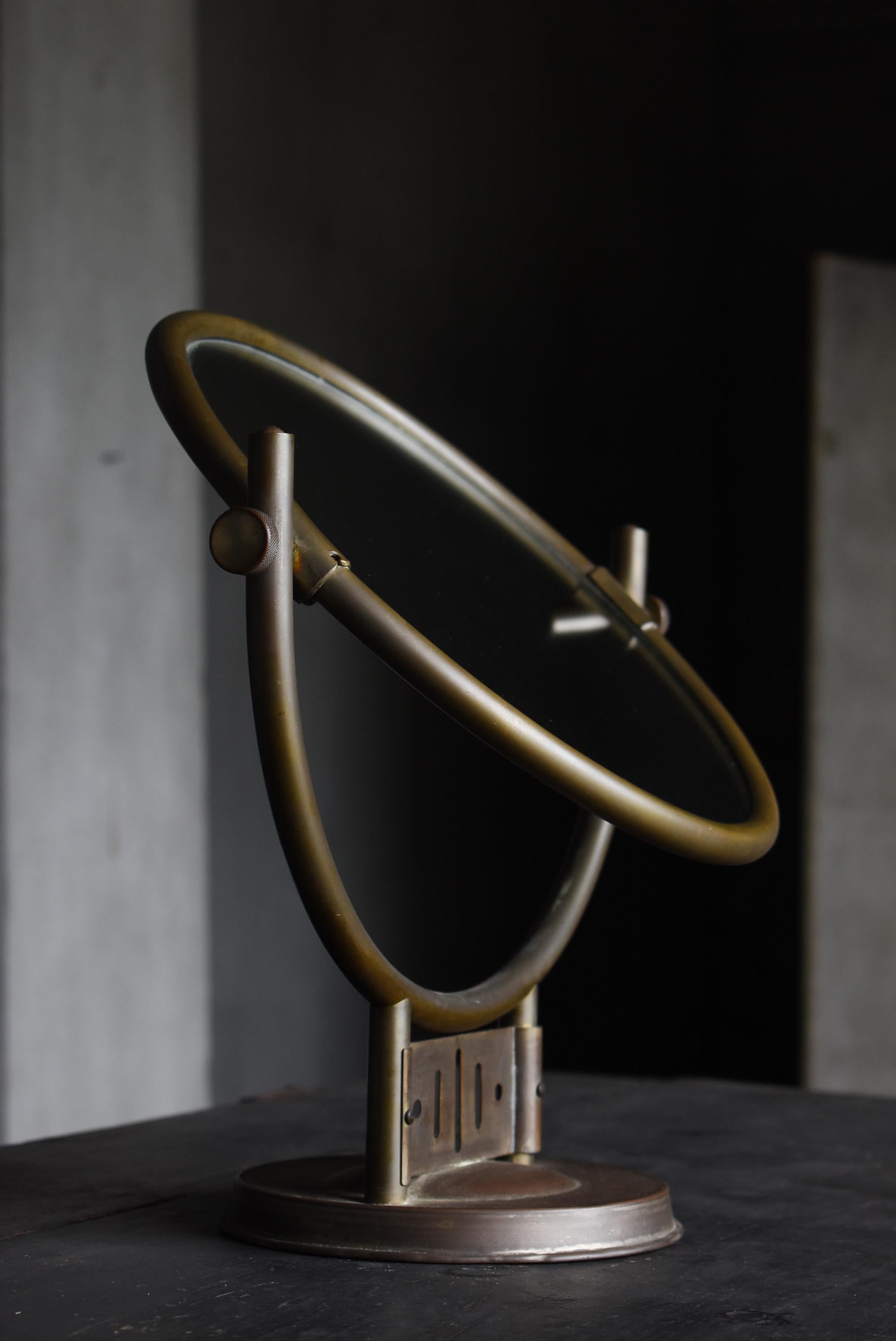 Japanese Antique Copper Table Mirror 1920s-1940s / Modern Stand Mirror in vendita 1