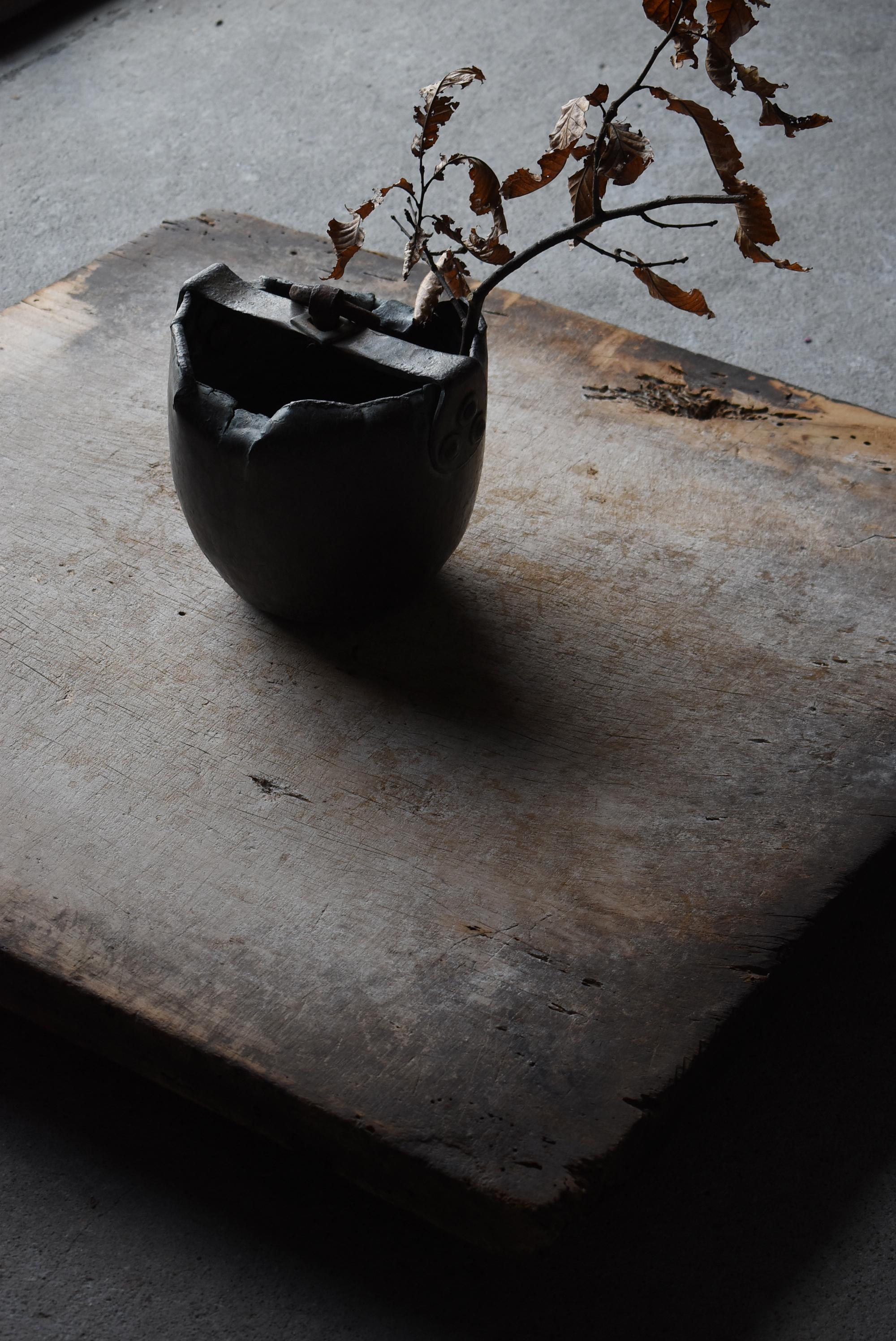 Tubes en cuivre japonais anciens 1800s-1860s / Vase à fleurs Wabi Sabi en vente 12