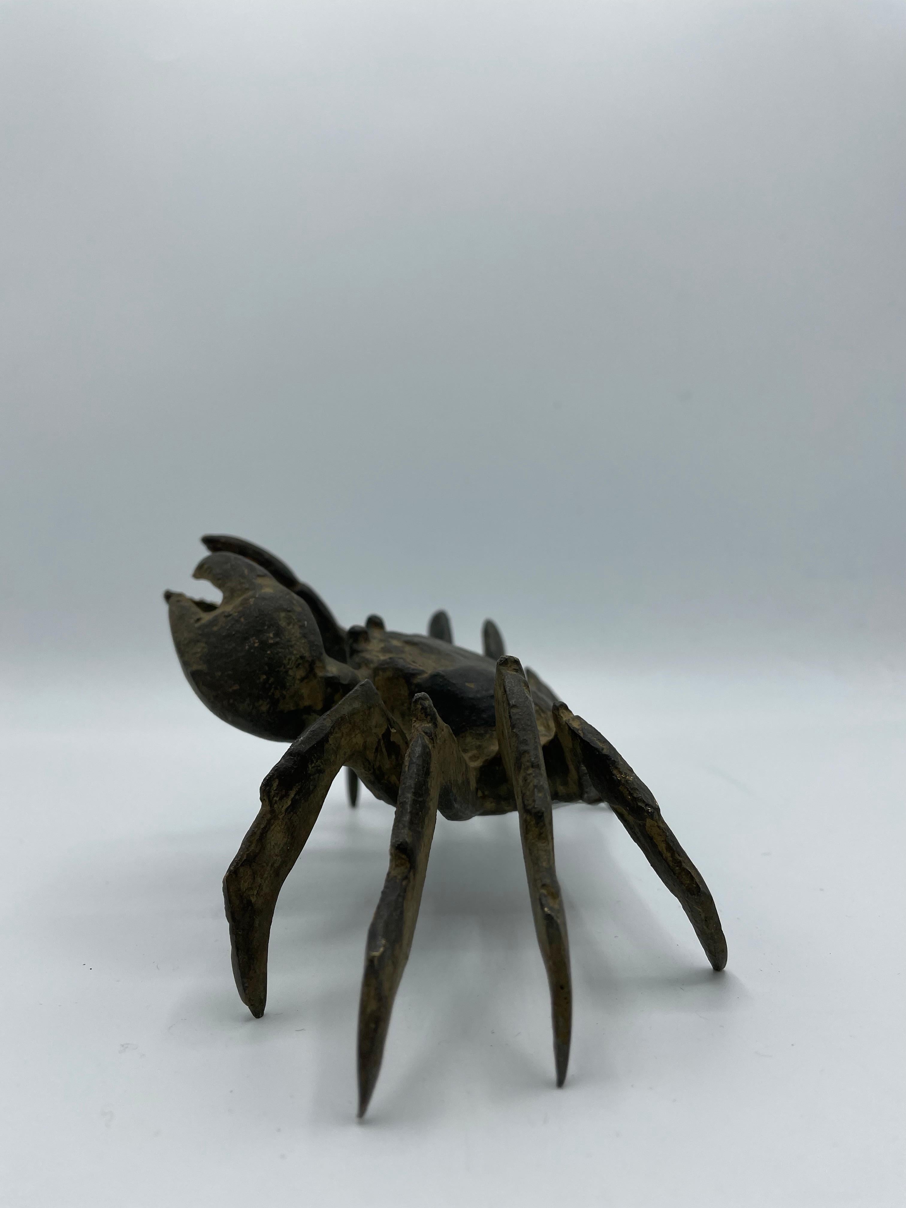 Antike japanische Krabbenbronze 'Made vor dem Zweiten Weltkrieg' 'N' 2 im Zustand „Gut“ im Angebot in Paris, FR