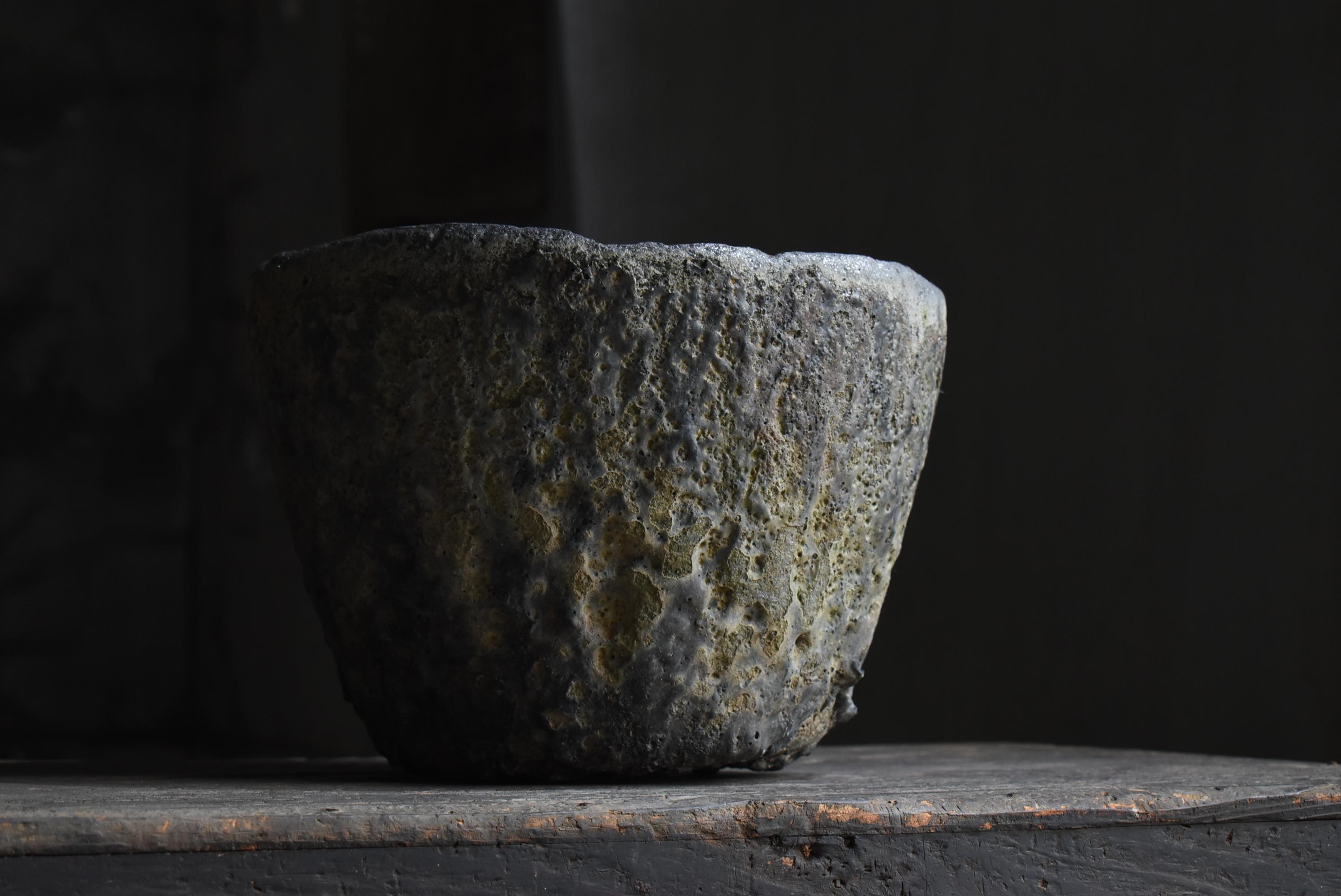 Japanese Antique Crucible 1920s-1940s / Melting Pot Flower Vase Wabi Sabi 4