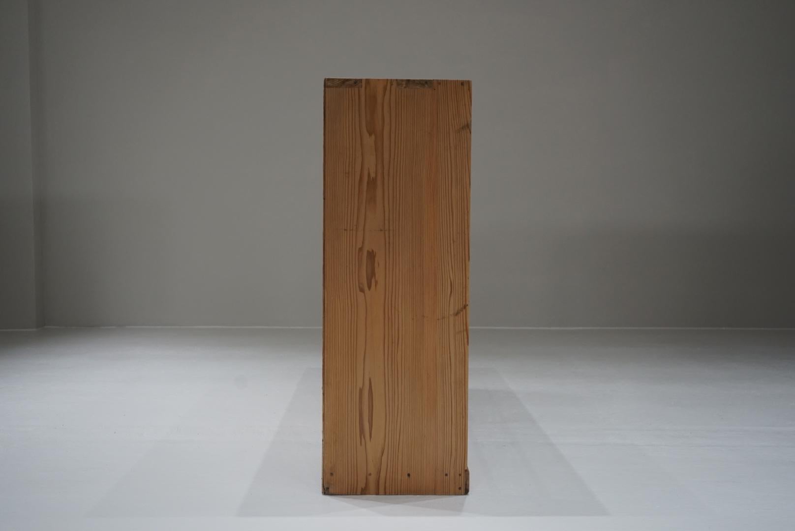 Antique Cupboard Cabinet Storage shelf Japandi en vente 2