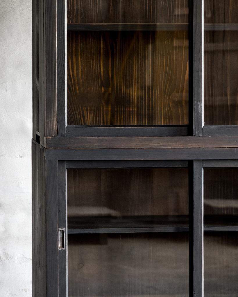 Japanese Antique Cupboard with Black Finish, Early Showa Period '1926-' For Sale 1