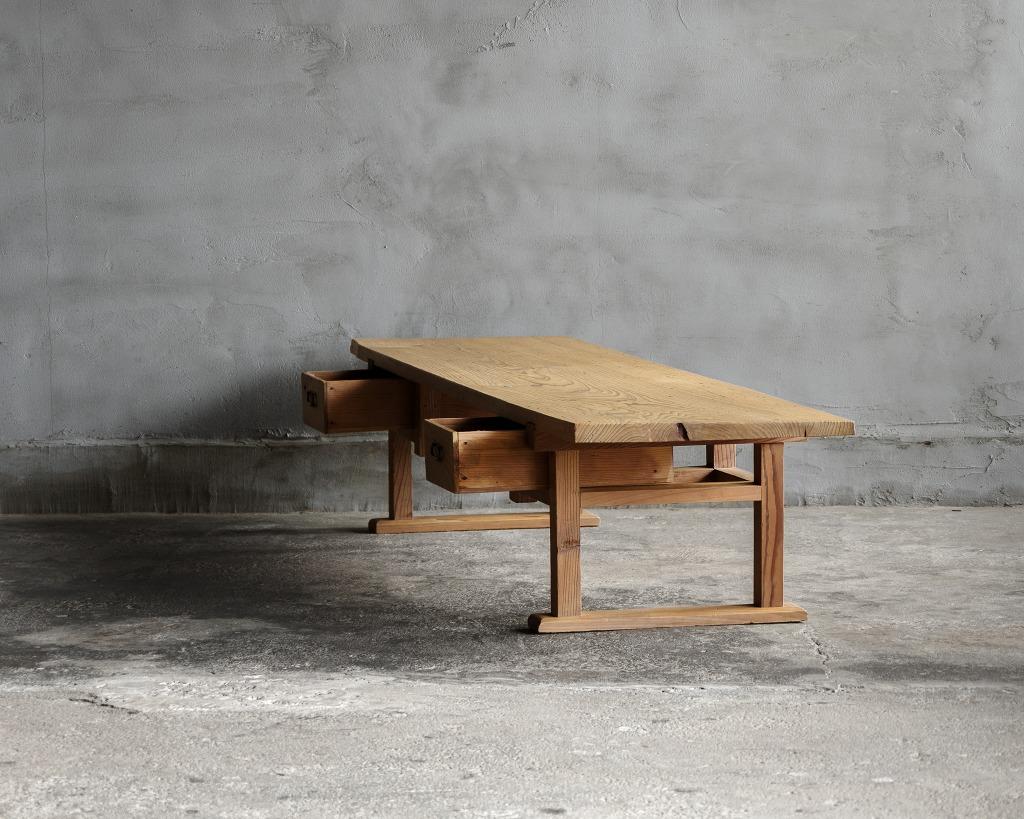 Japanische Antiquität  Niedriger Tisch, Taisho-Ära, Anfang 1900, Wabi Sabi im Zustand „Gut“ in Hitachiomiya-shi, 08