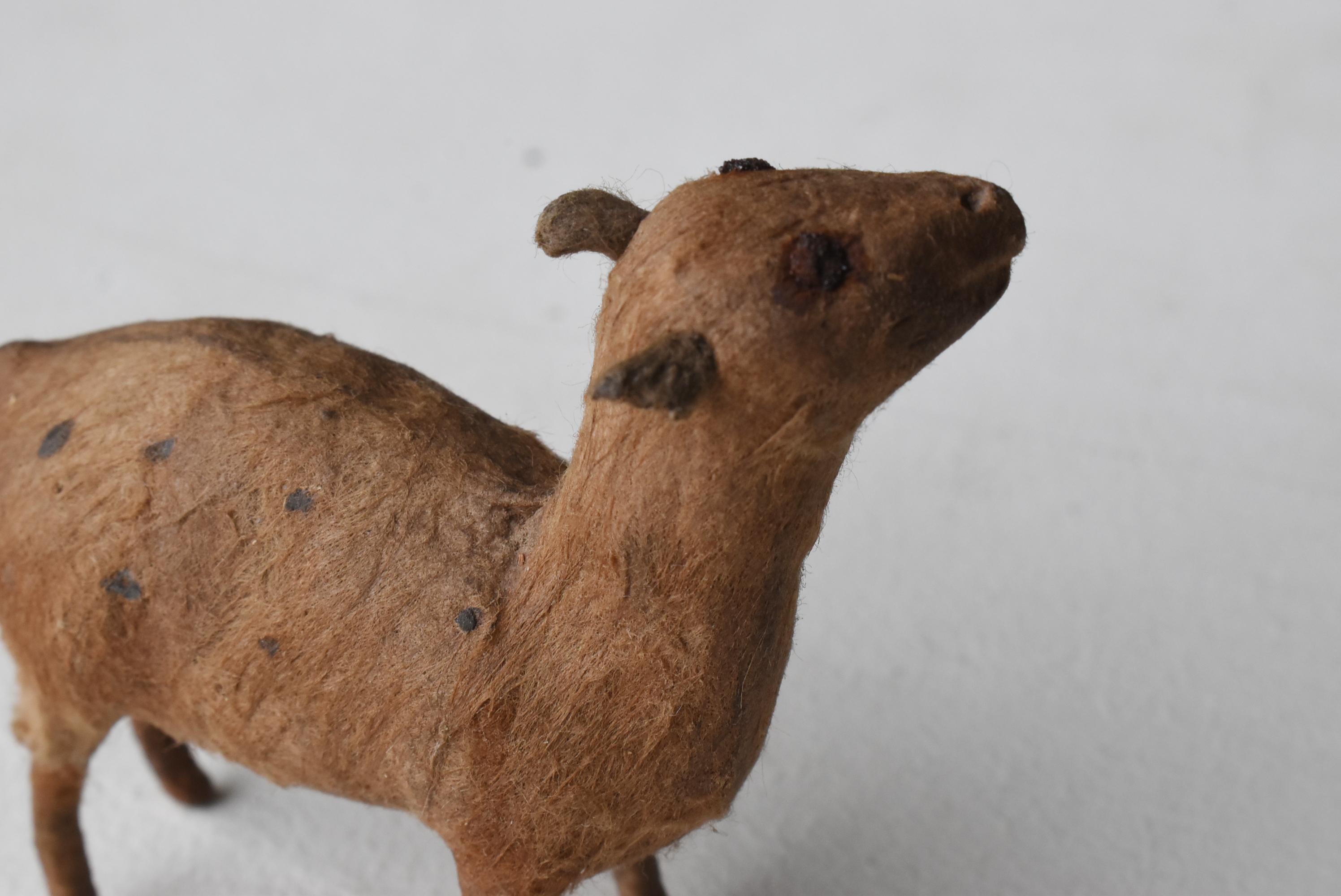 Japanned Japanese Antique Deer child 1900s-1920s / Animal figurines Object Wabi Sabi For Sale