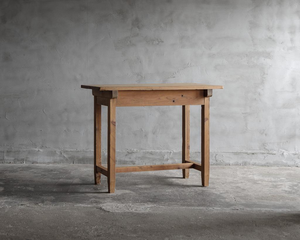 Japanese Antique Desk, Early Showa Period '1926-' In Good Condition In Hitachiomiya-shi, 08