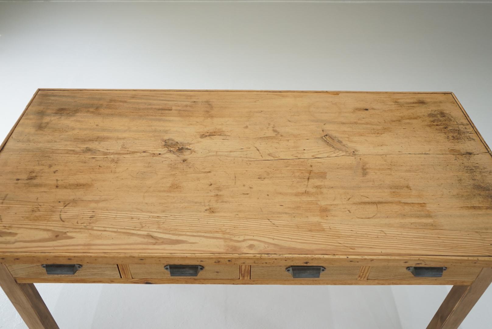 Japanese Antique Dining Table Primitive Japandi In Good Condition For Sale In Chiba, Chiba