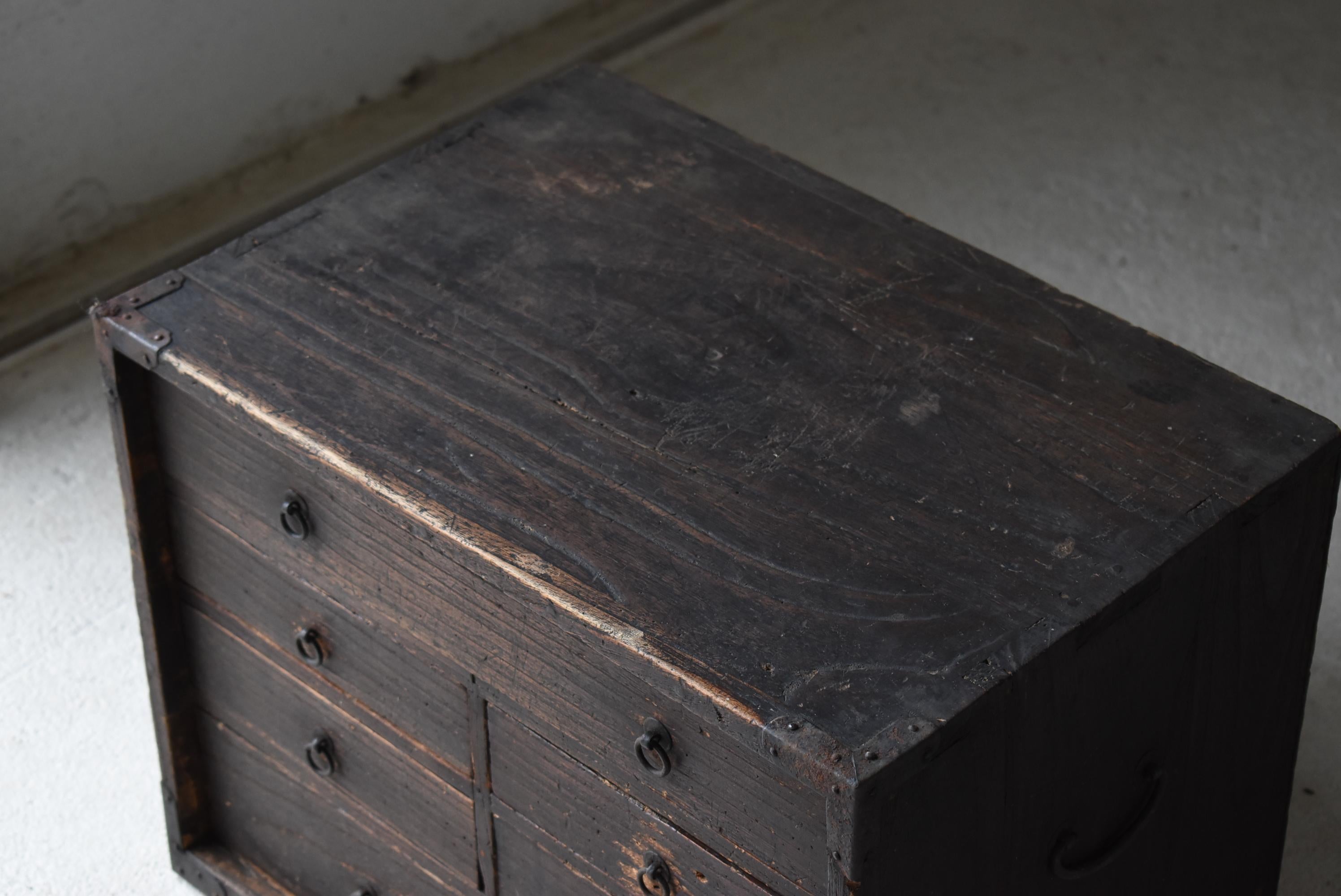 Japanese Antique Drawer 1860s-1900s / Chests of Drawers Wabi Sabi Storage Tansu In Good Condition In Sammu-shi, Chiba