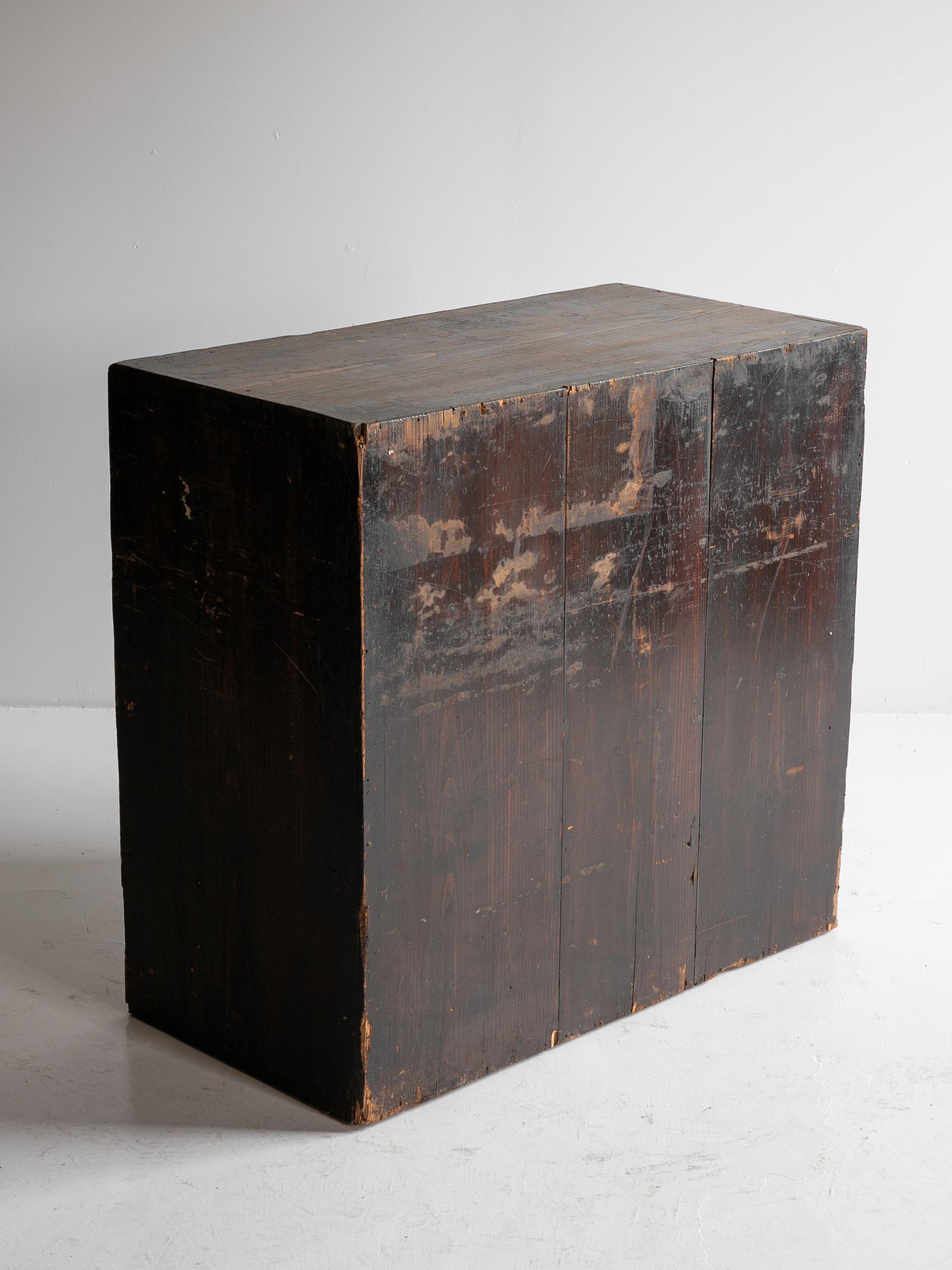Cajón Antiguo Japonés Años 1860-1900 / Almacenamiento Tansu Wabisabi en venta 14