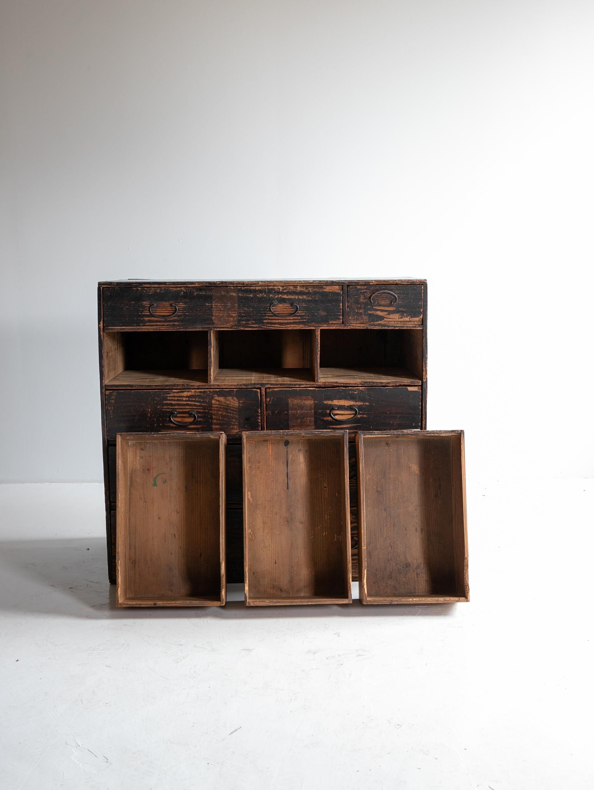 Cajón Antiguo Japonés Años 1860-1900 / Almacenamiento Tansu Wabisabi en venta 3