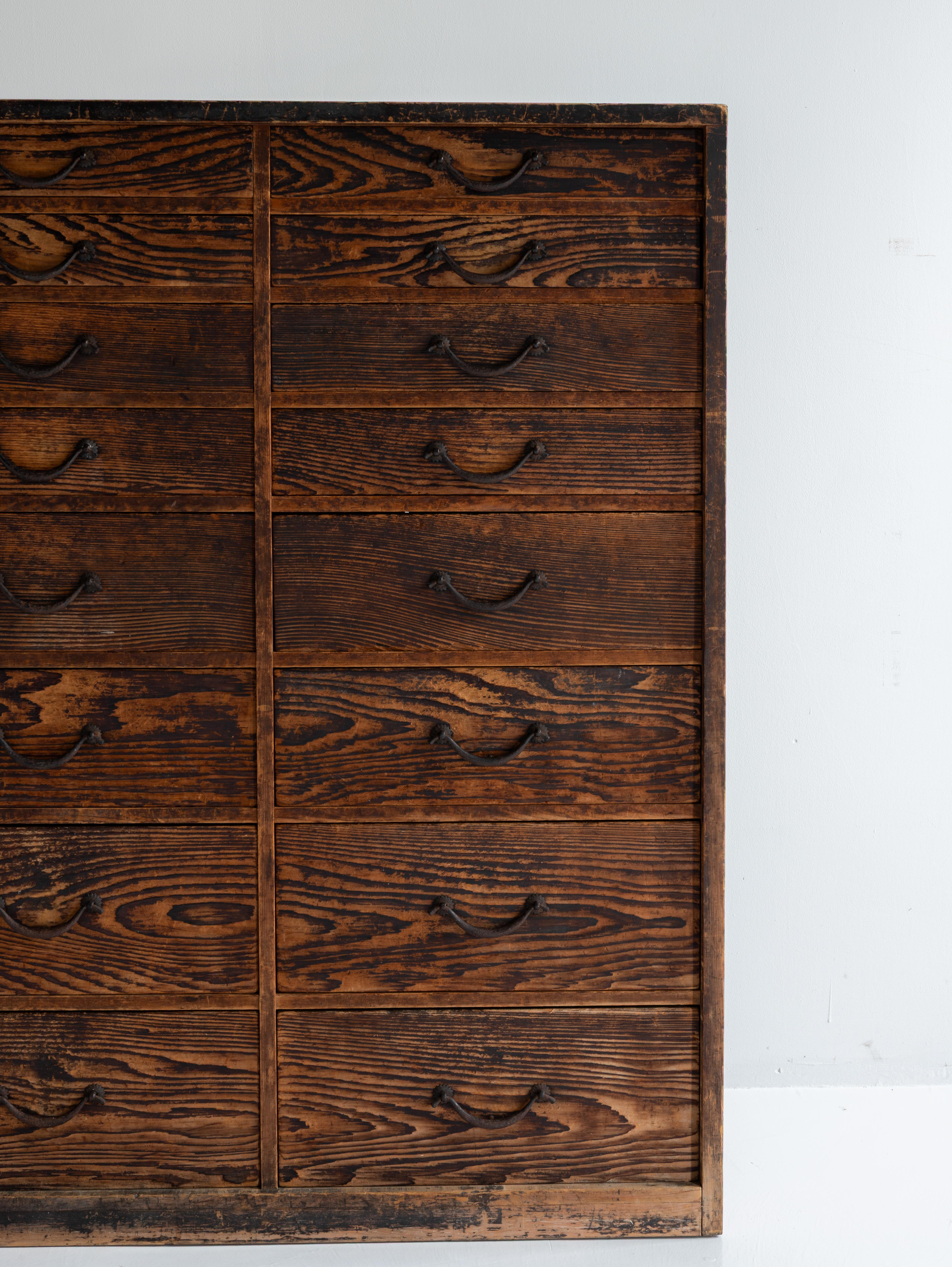 Japanese Antique Drawer 1860s-1920s / Sideboard Wabi Sabi Carpintería en venta