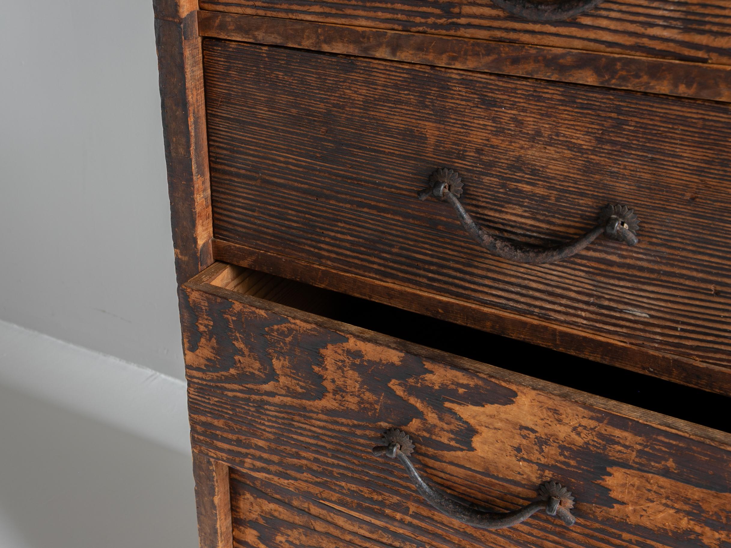 Japanese Antique Drawer 1860s-1920s / Sideboard Wabi Sabi Hierro en venta