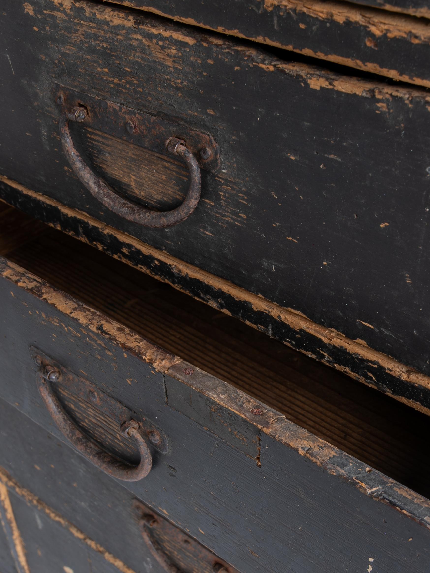 Japanese Antique Drawer 1860s-1920s / Sideboard Wabi Sabi For Sale 1