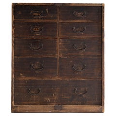 Commodes and Chests of Drawers