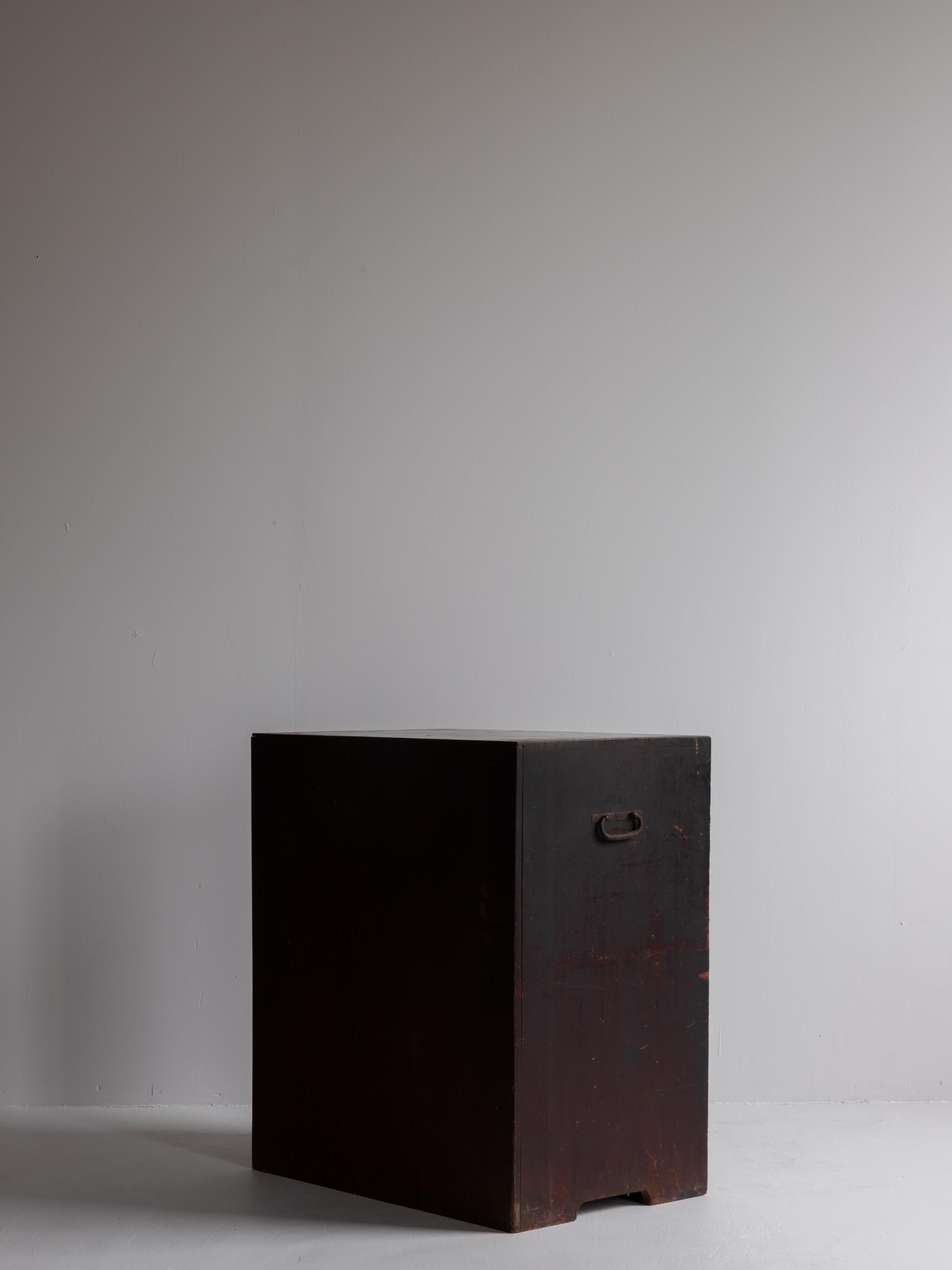 Cassetto antico giapponese 1860-1920 / Tansu Wabi Sabi in vendita 3