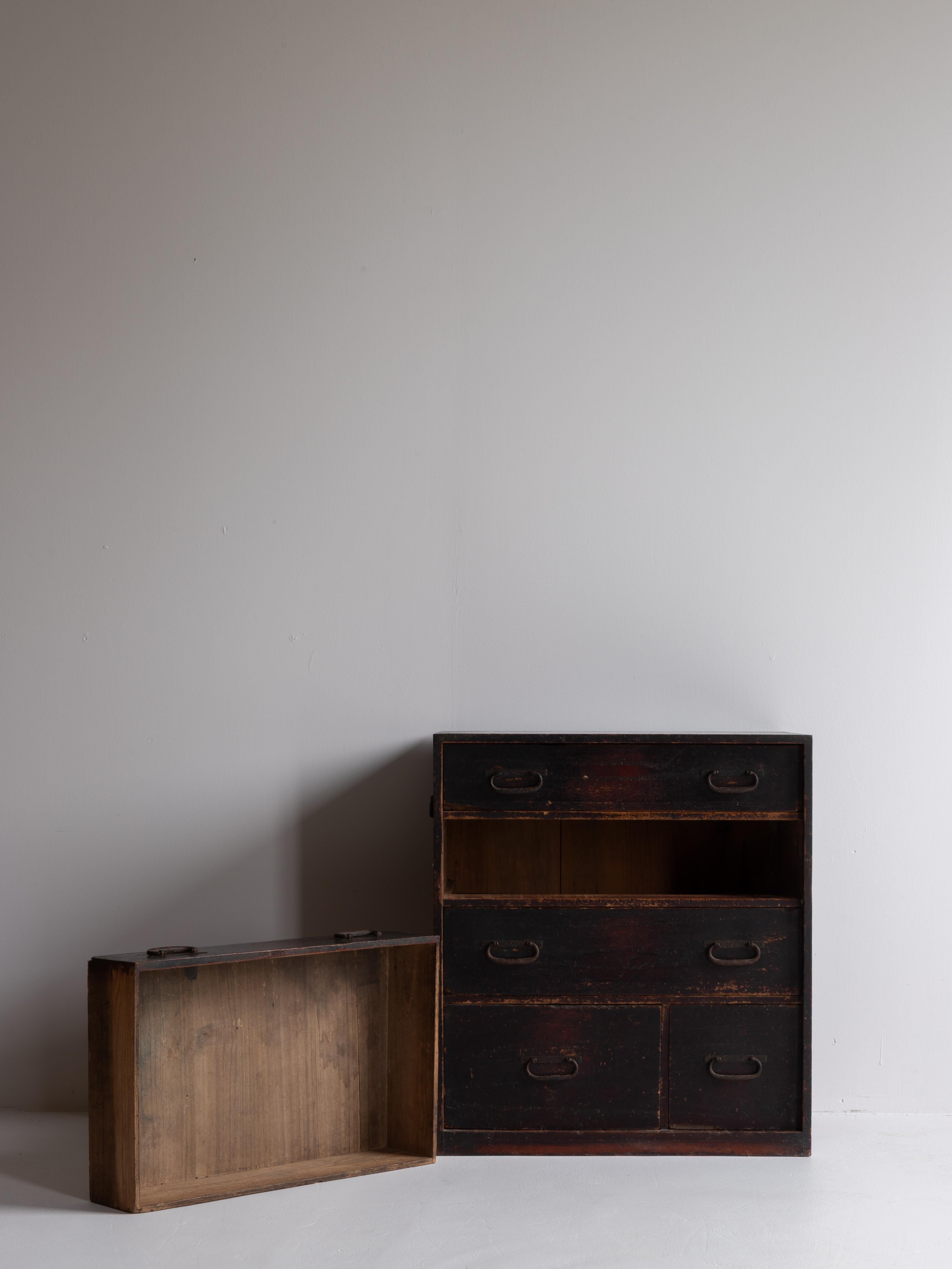 Legno Cassetto antico giapponese 1860-1920 / Tansu Wabi Sabi in vendita